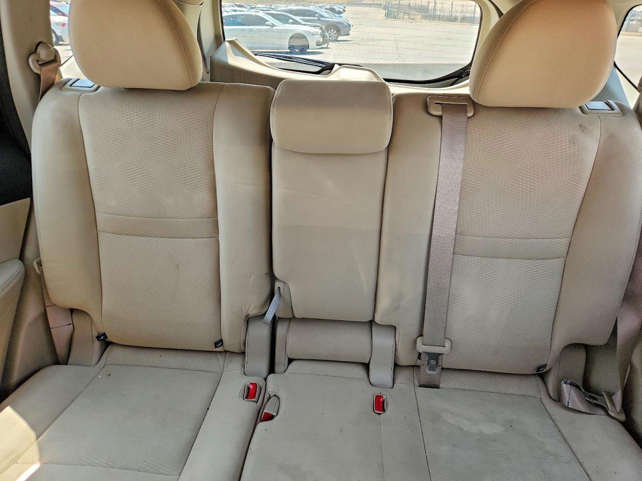 2015 Nissan Rogue Sv Черный vin: KNMAT2MV5FP569388
