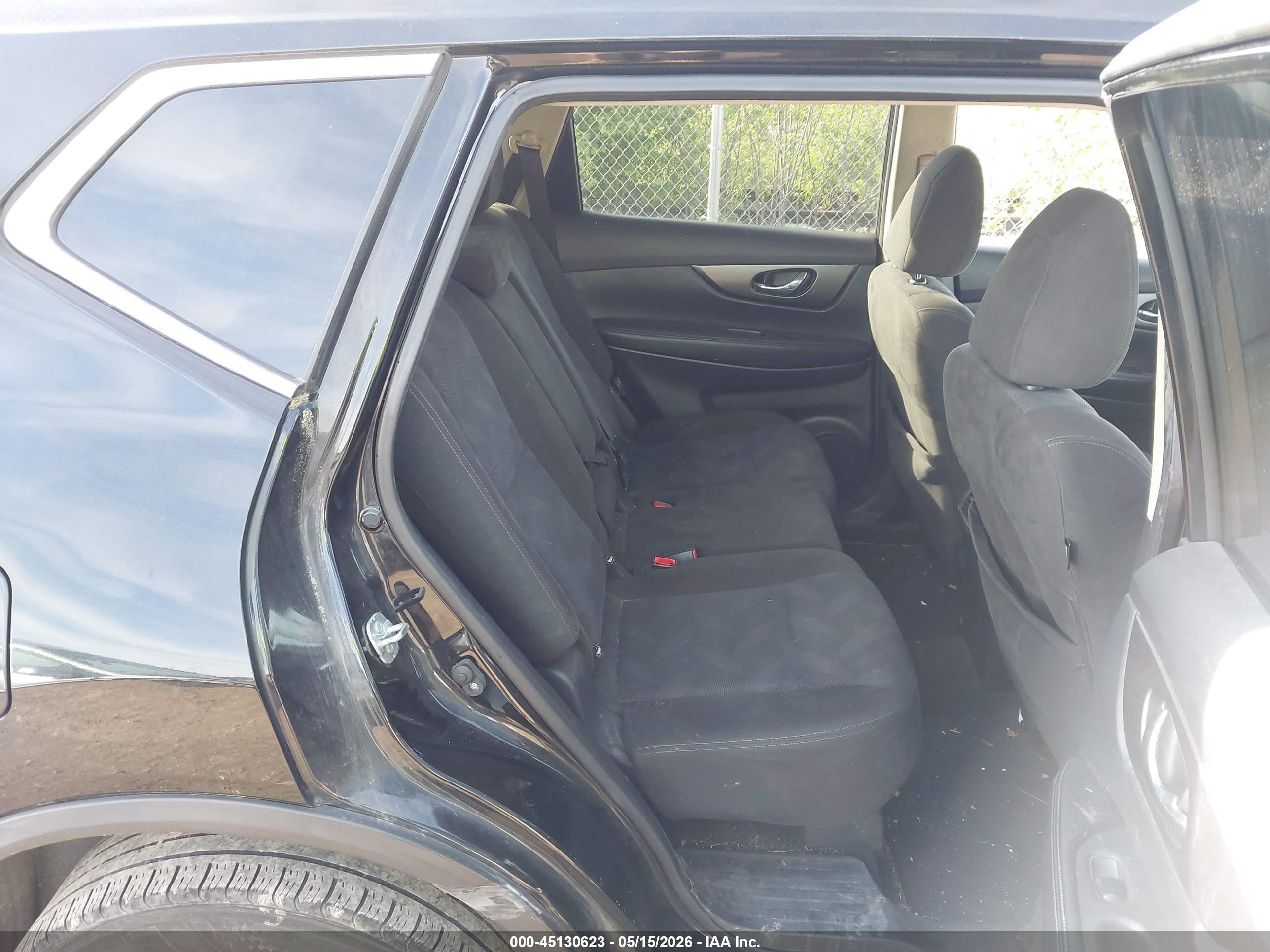 2015 Nissan Rogue Sv Черный vin: KNMAT2MV5FP586014