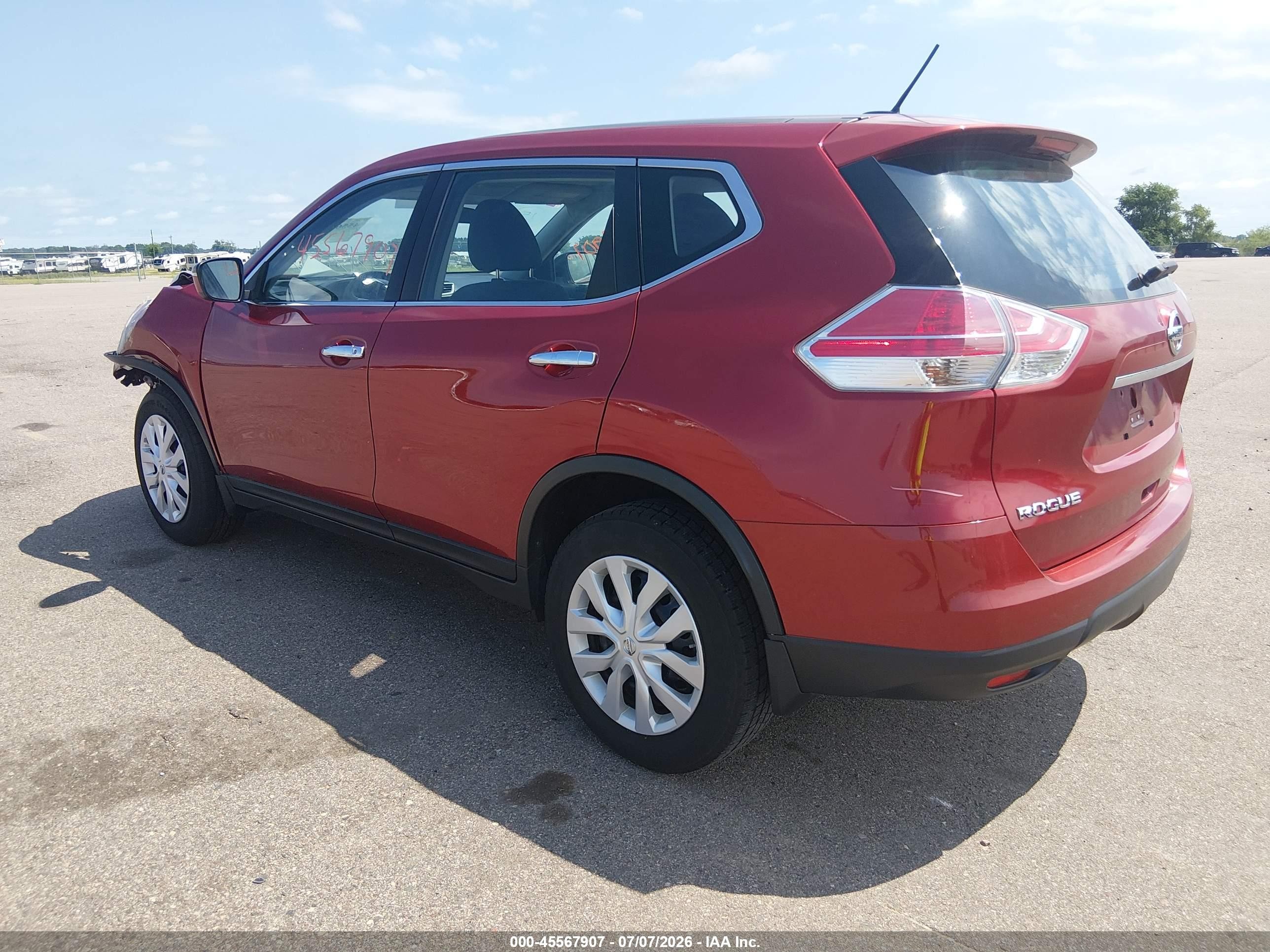 2015 Nissan Rogue S Burgundy vin: KNMAT2MV5FP589575