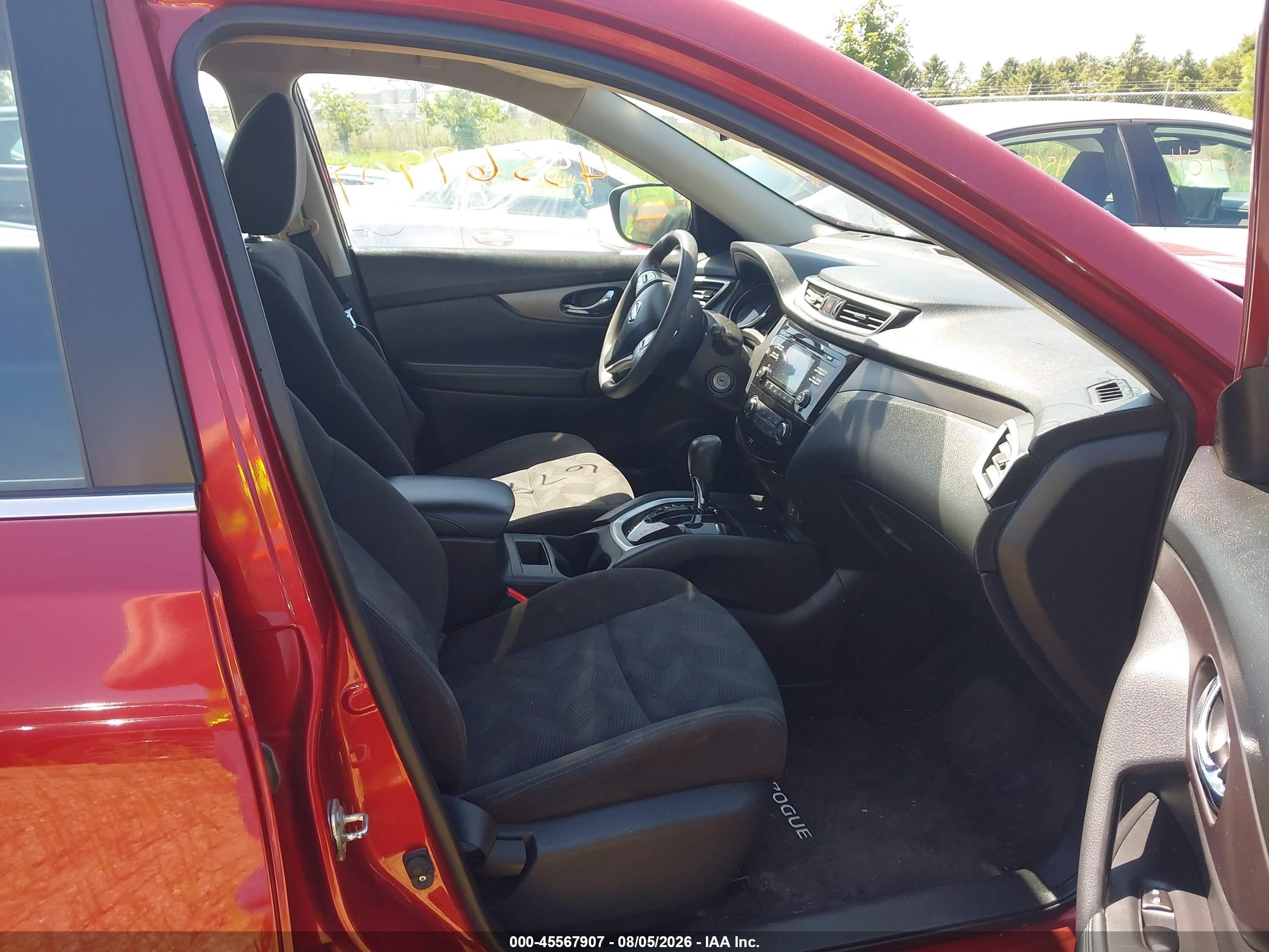 2015 Nissan Rogue S Burgundy vin: KNMAT2MV5FP589575