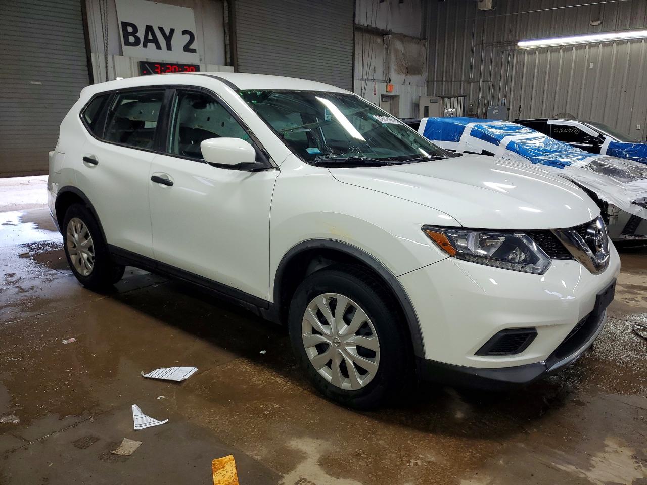 2016 Nissan Rogue S White vin: KNMAT2MV5GP687331