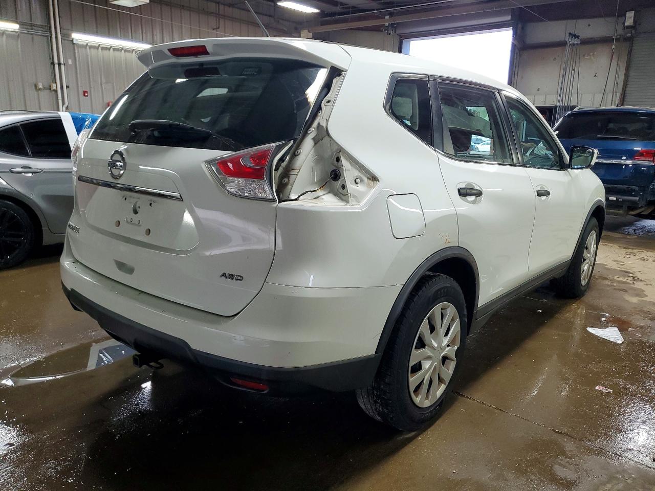 2016 Nissan Rogue S White vin: KNMAT2MV5GP687331