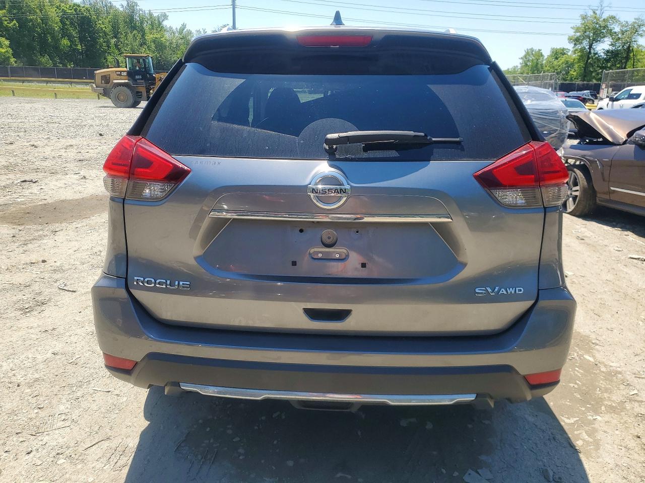 2017 Nissan Rogue Sv Gray vin: KNMAT2MV5HP507105