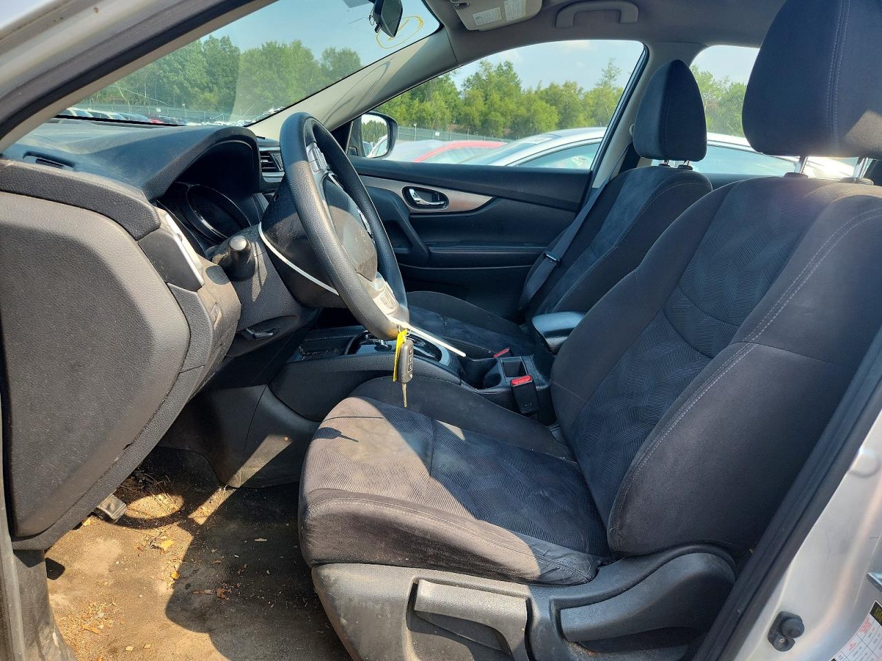 2015 Nissan Rogue S Silver vin: KNMAT2MV6FP523830