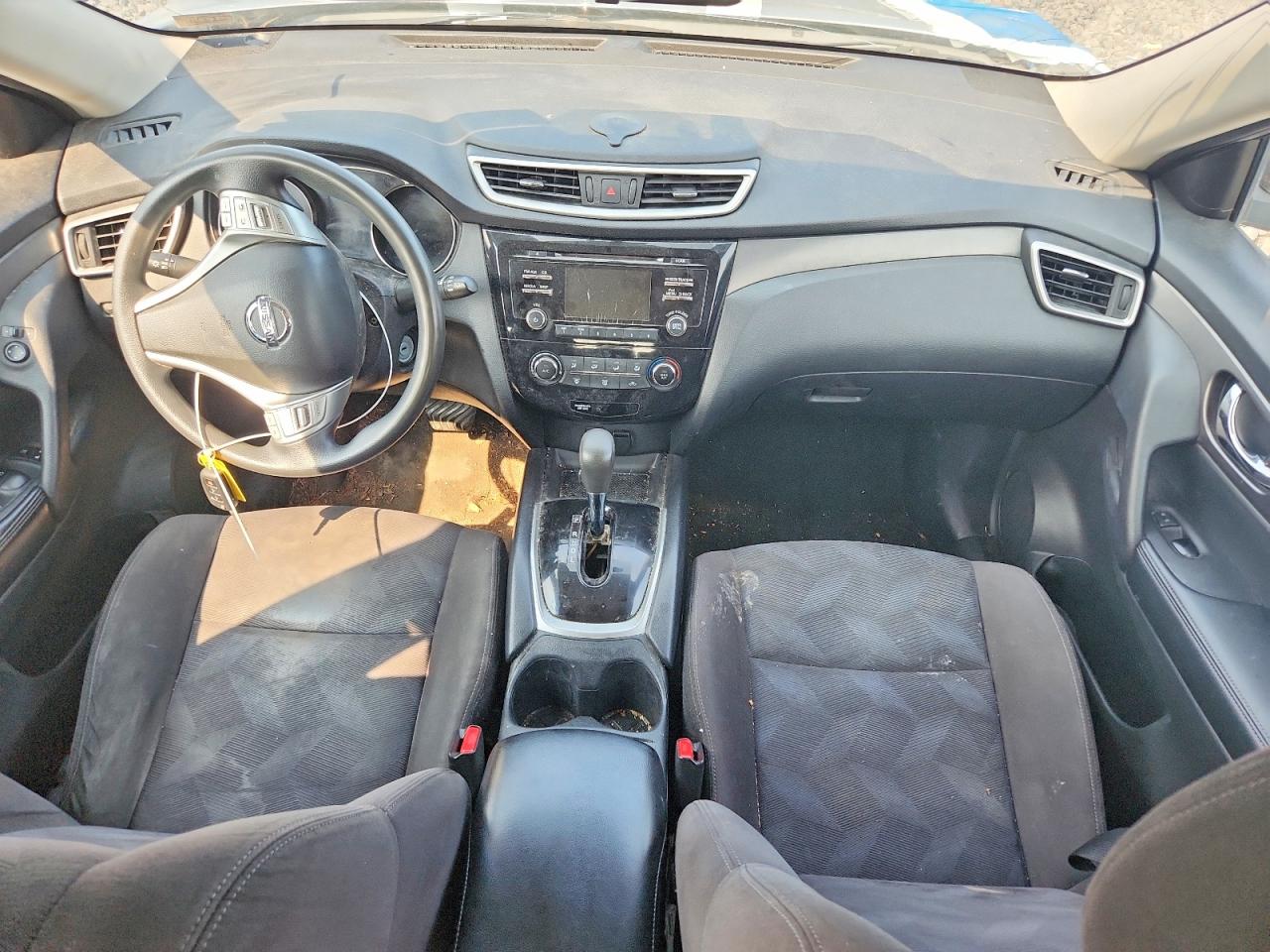 2015 Nissan Rogue S Silver vin: KNMAT2MV6FP523830