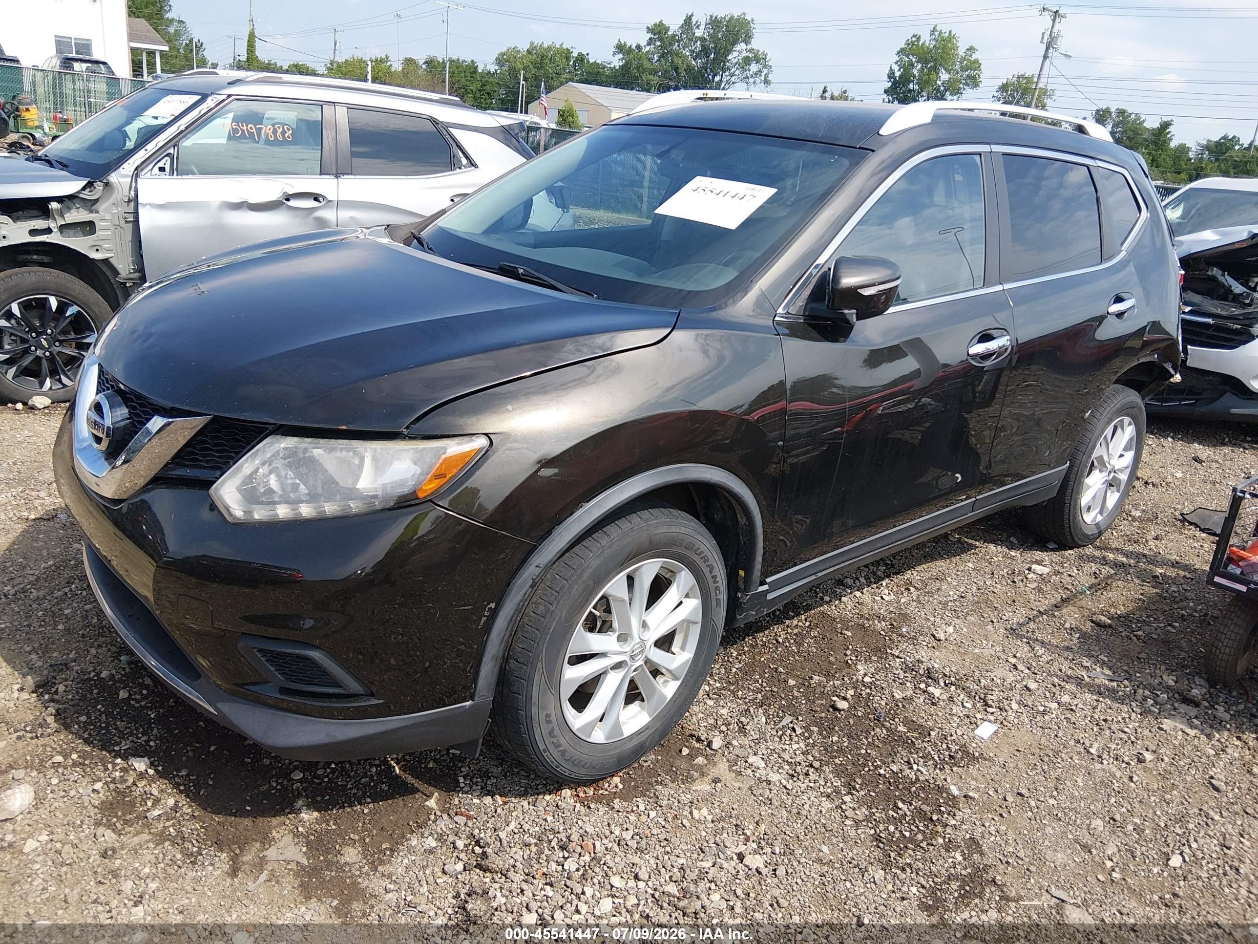 2015 Nissan Rogue Sv Silver vin: KNMAT2MV6FP537257
