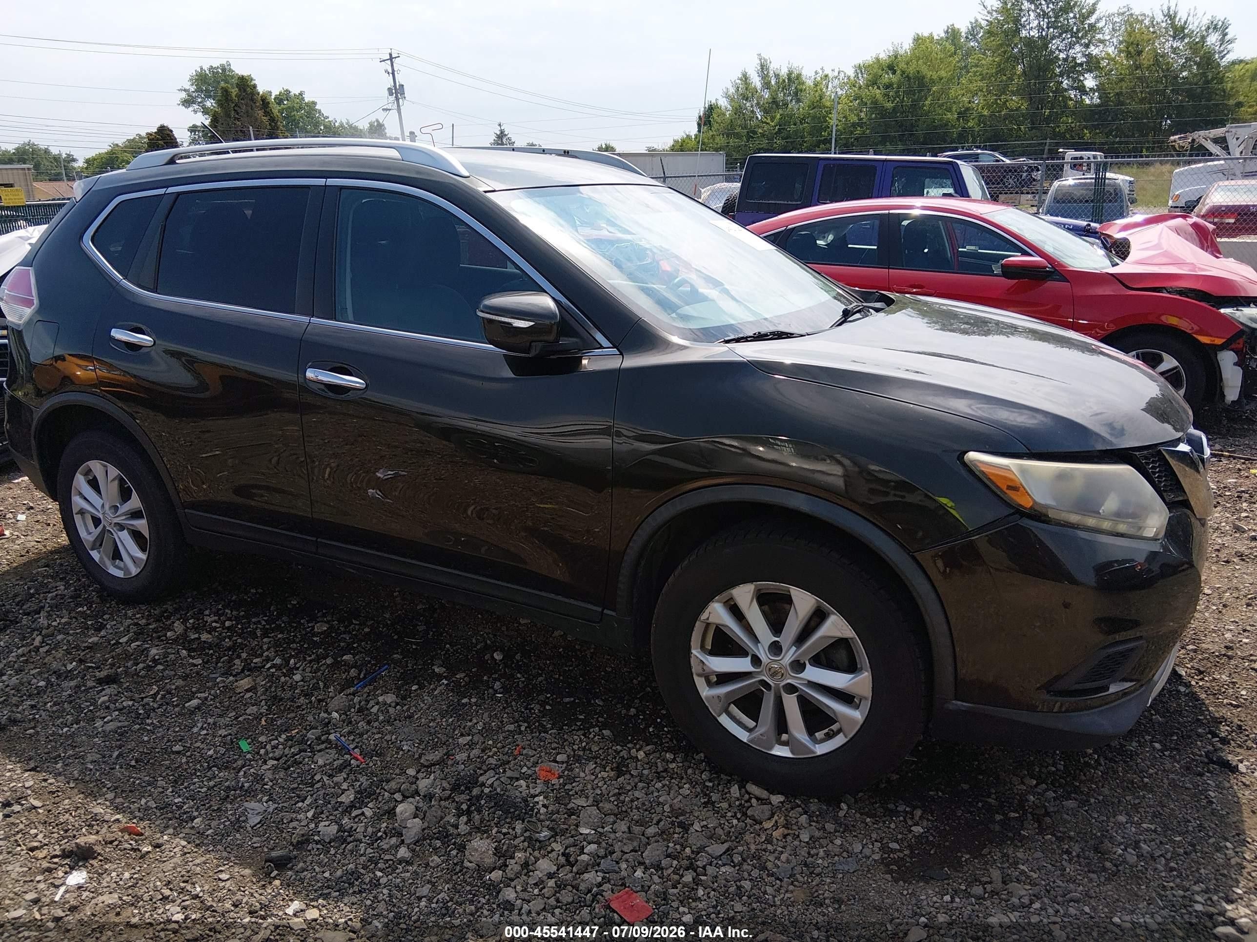 2015 Nissan Rogue Sv Silver vin: KNMAT2MV6FP537257