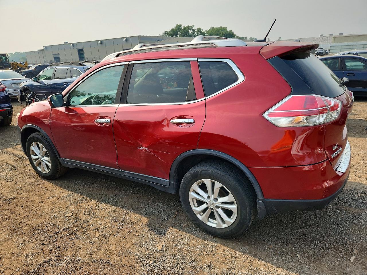 2015 Nissan Rogue Sv Red vin: KNMAT2MV6FP538182