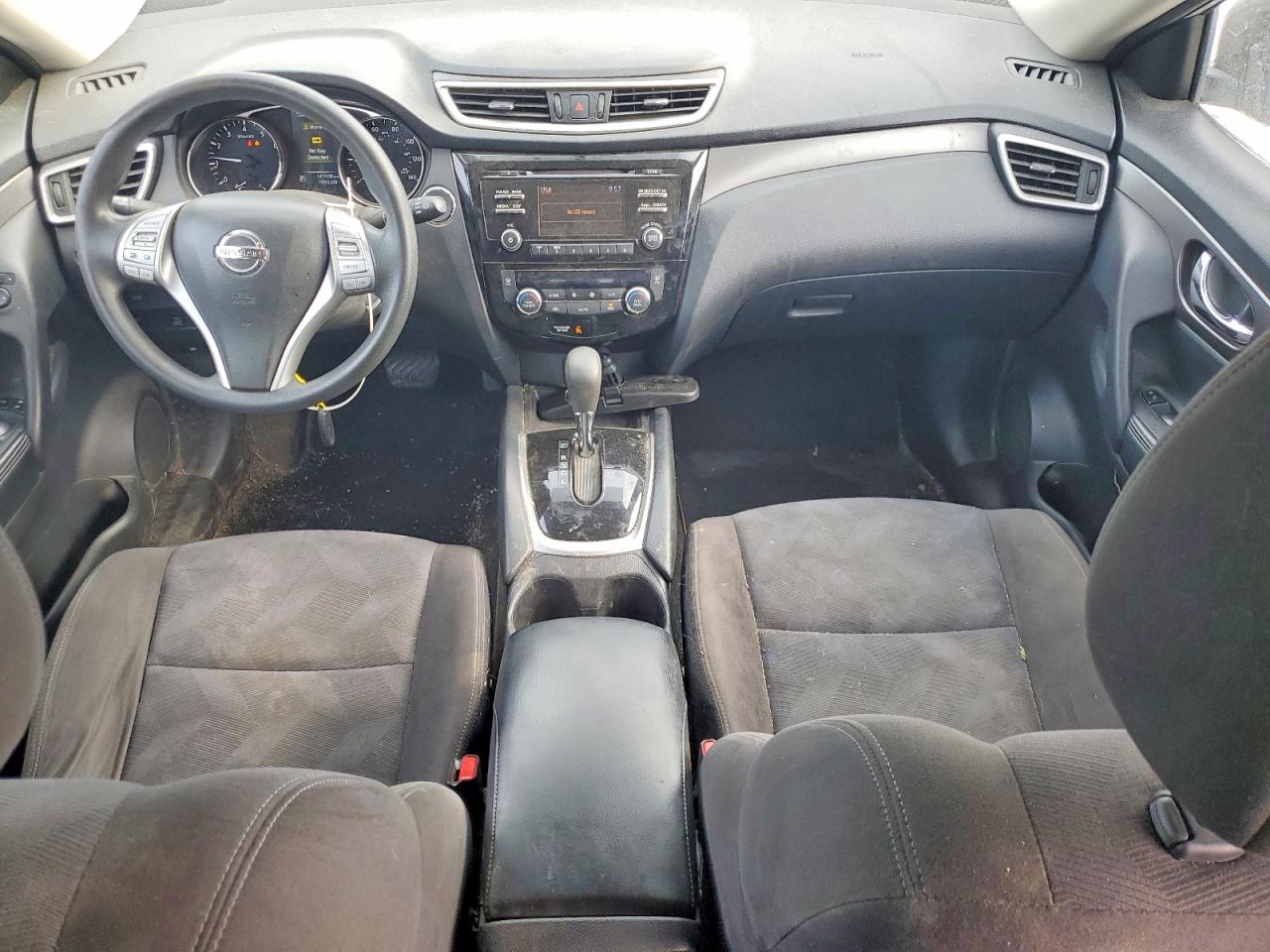 2015 Nissan Rogue Sv Silver vin: KNMAT2MV6FP538859