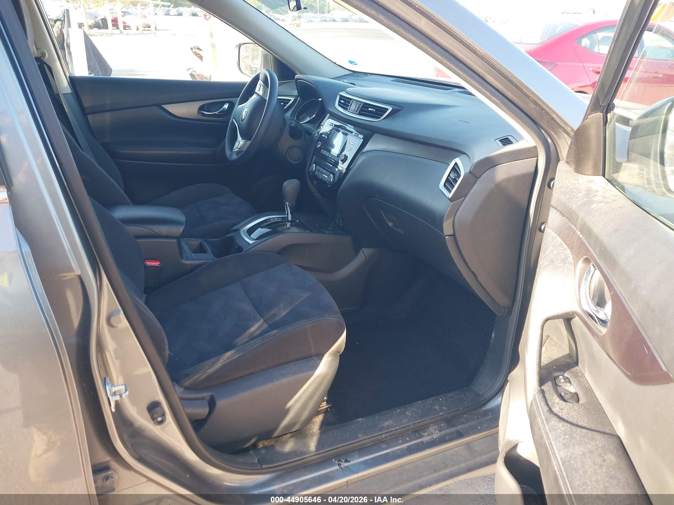 2015 Nissan Rogue Sv Серый vin: KNMAT2MV6FP546038