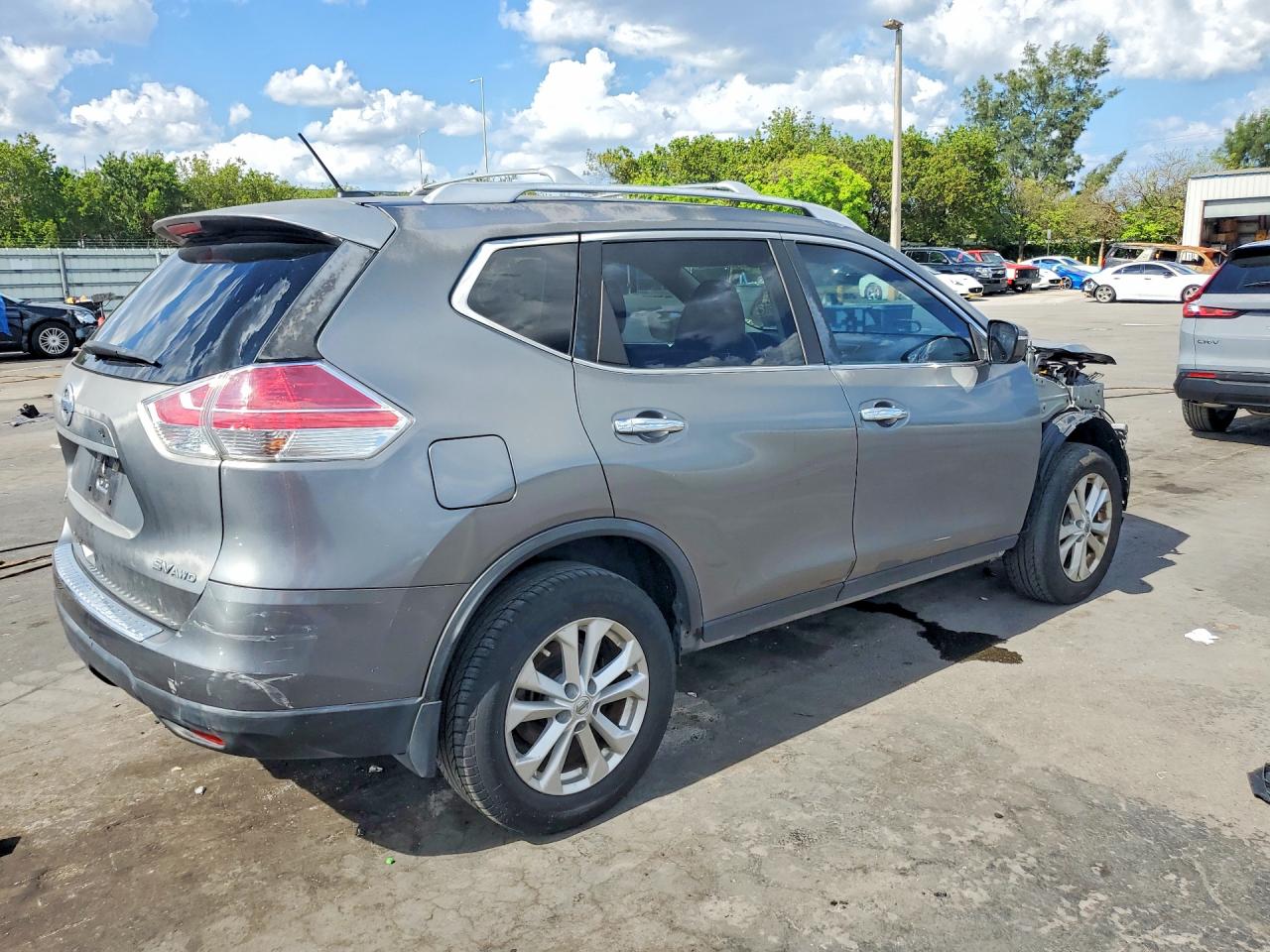 2015 Nissan Rogue Sv Gray vin: KNMAT2MV6FP569271