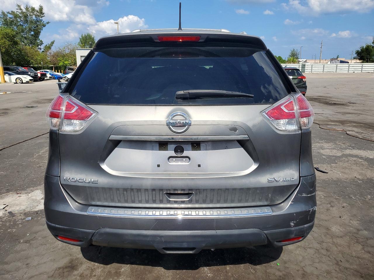 2015 Nissan Rogue Sv Gray vin: KNMAT2MV6FP569271