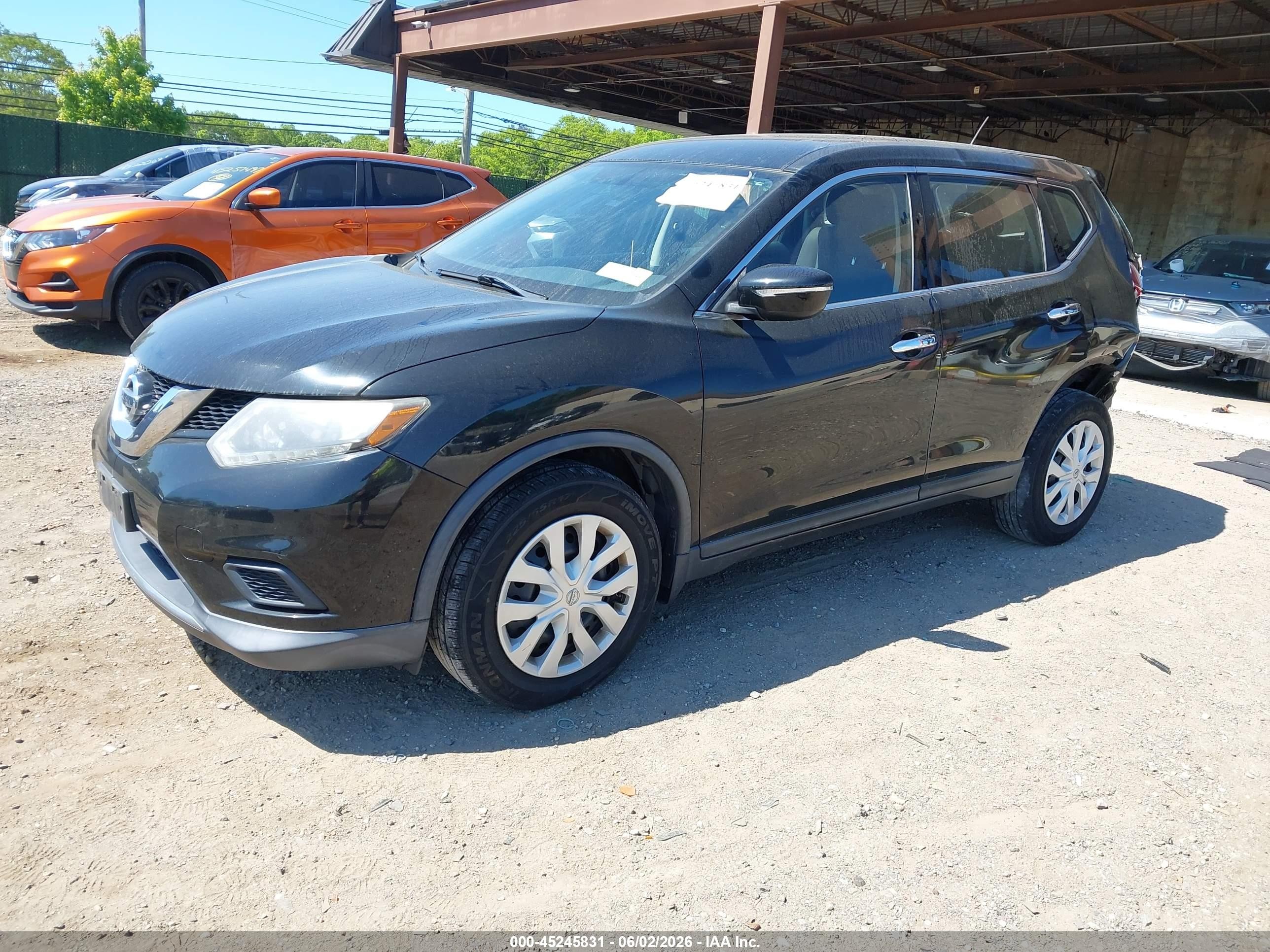 2015 Nissan Rogue S Черный vin: KNMAT2MV6FP588712