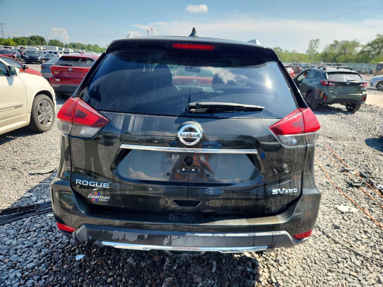 2017 Nissan Rogue Sv Gray vin: KNMAT2MV6HP585358