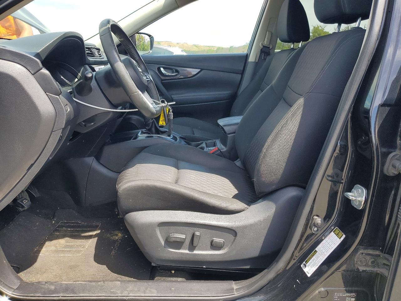 2018 Nissan Rogue Sv Черный vin: KNMAT2MV6JP541849