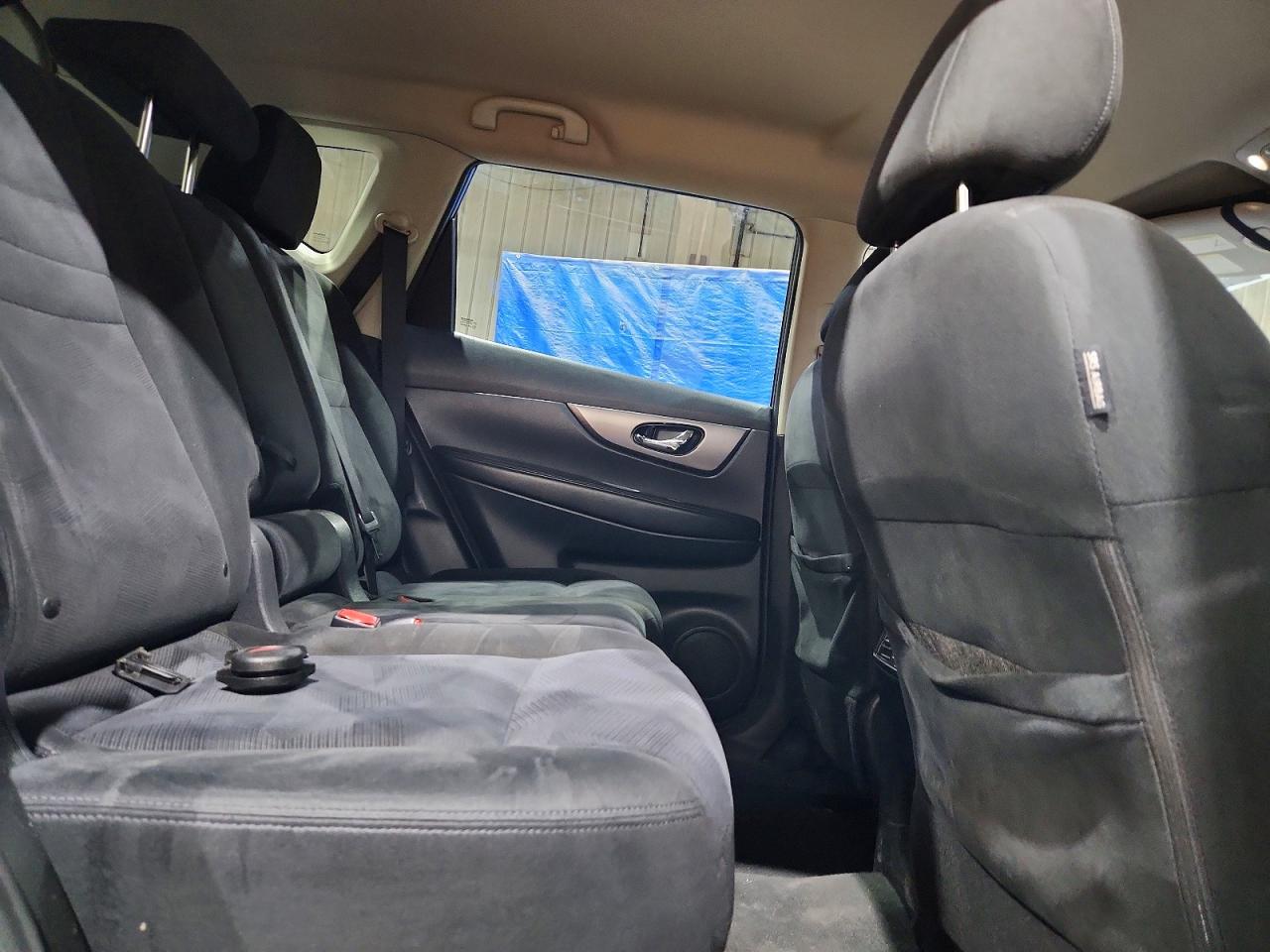 2015 Nissan Rogue Sv Gray vin: KNMAT2MV7FP504218