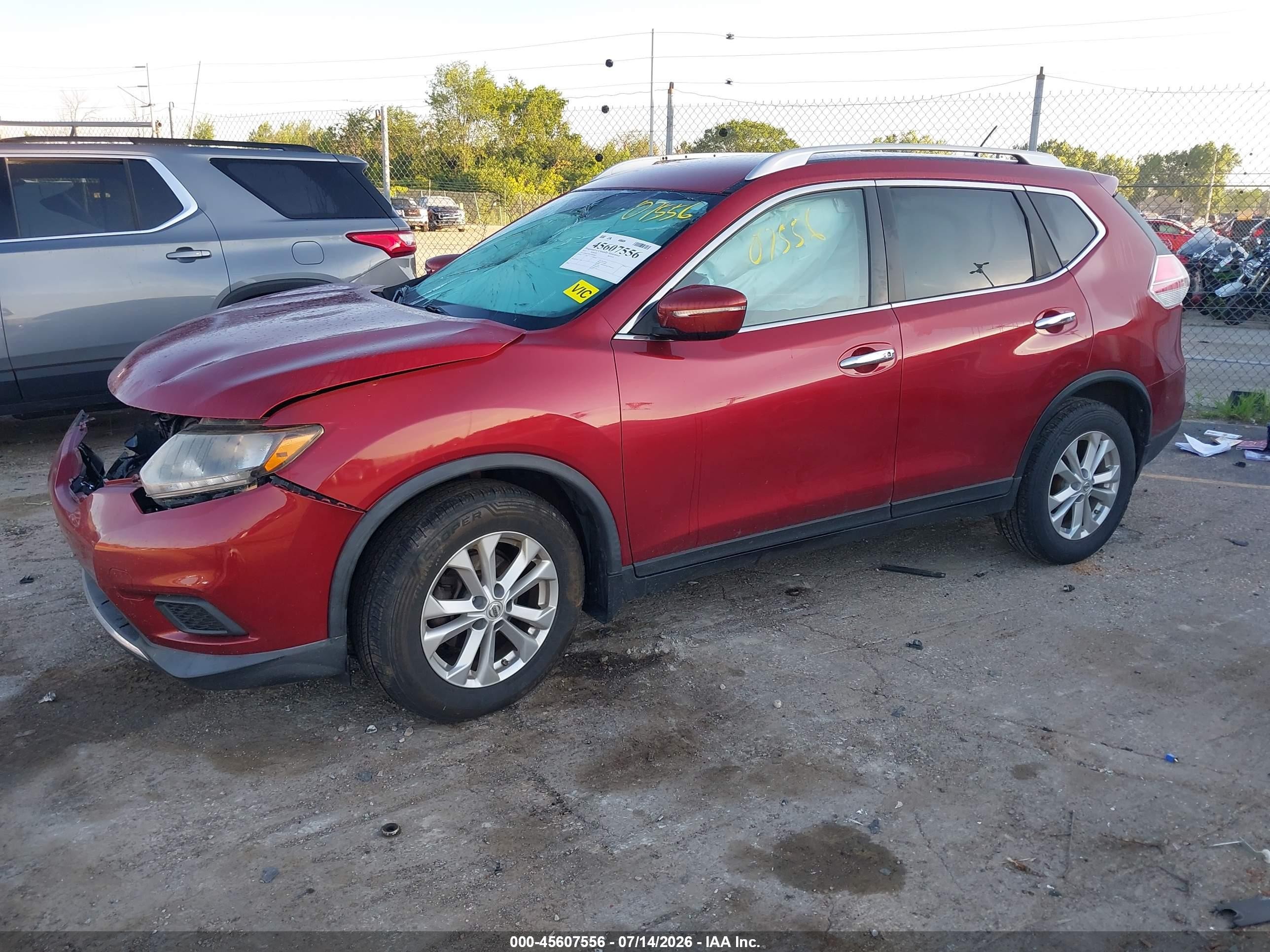 2015 Nissan Rogue Sv Burgundy vin: KNMAT2MV7FP508897