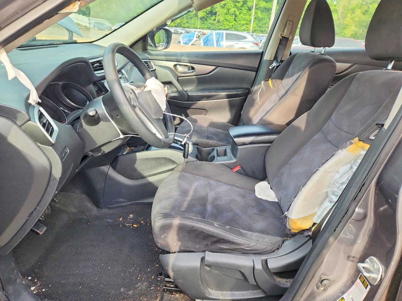 2015 Nissan Rogue S Серый vin: KNMAT2MV7FP511377