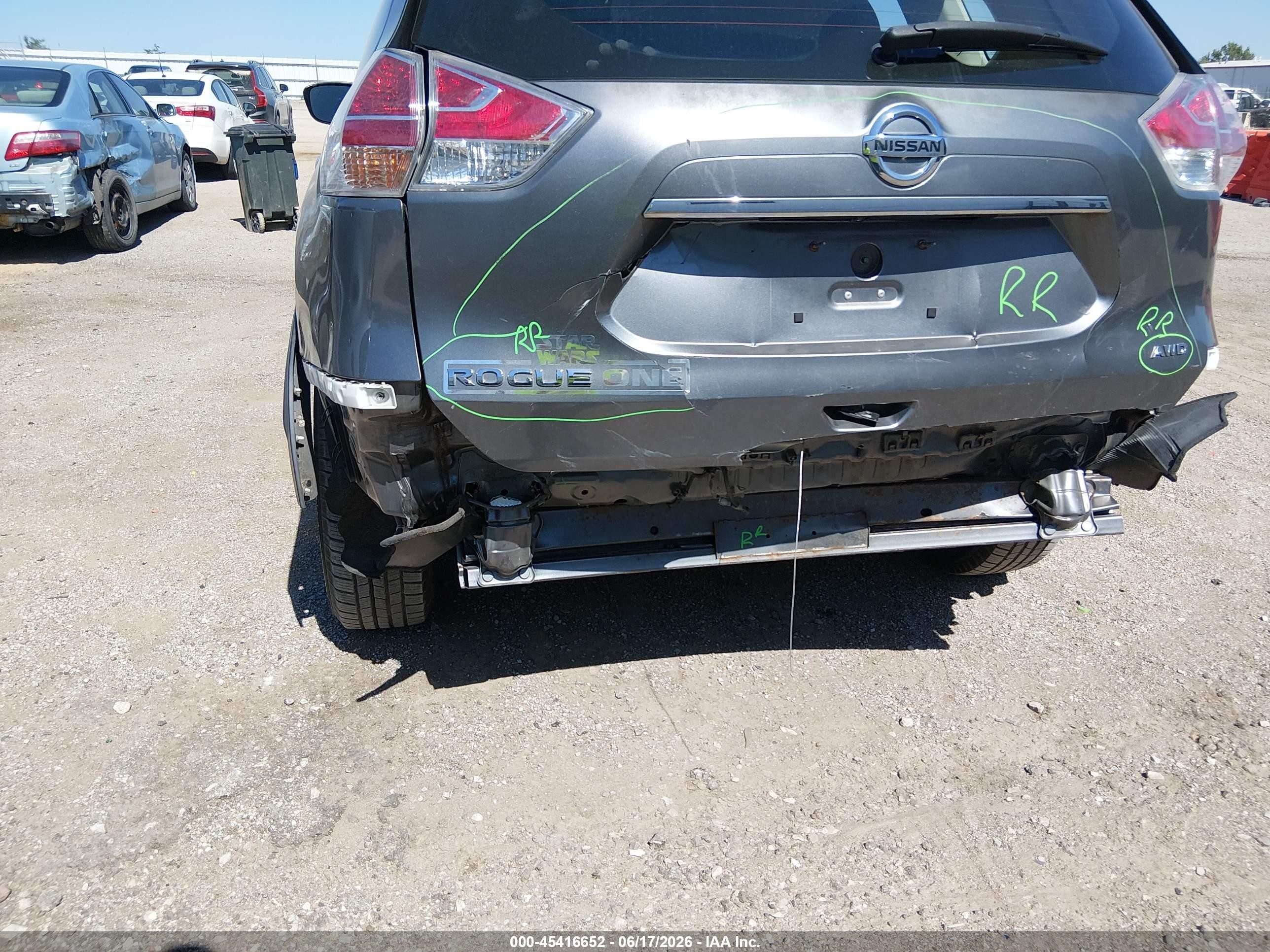 2015 Nissan Rogue S Gray vin: KNMAT2MV7FP514697