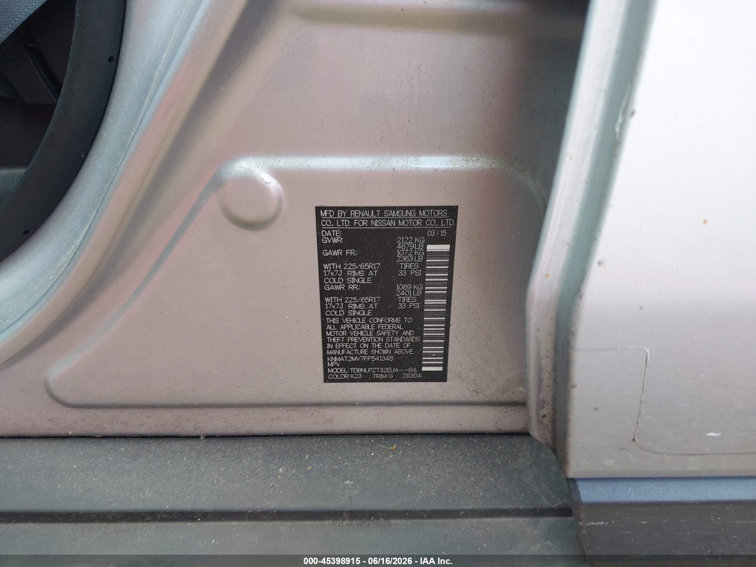 2015 Nissan Rogue S Silver vin: KNMAT2MV7FP541348
