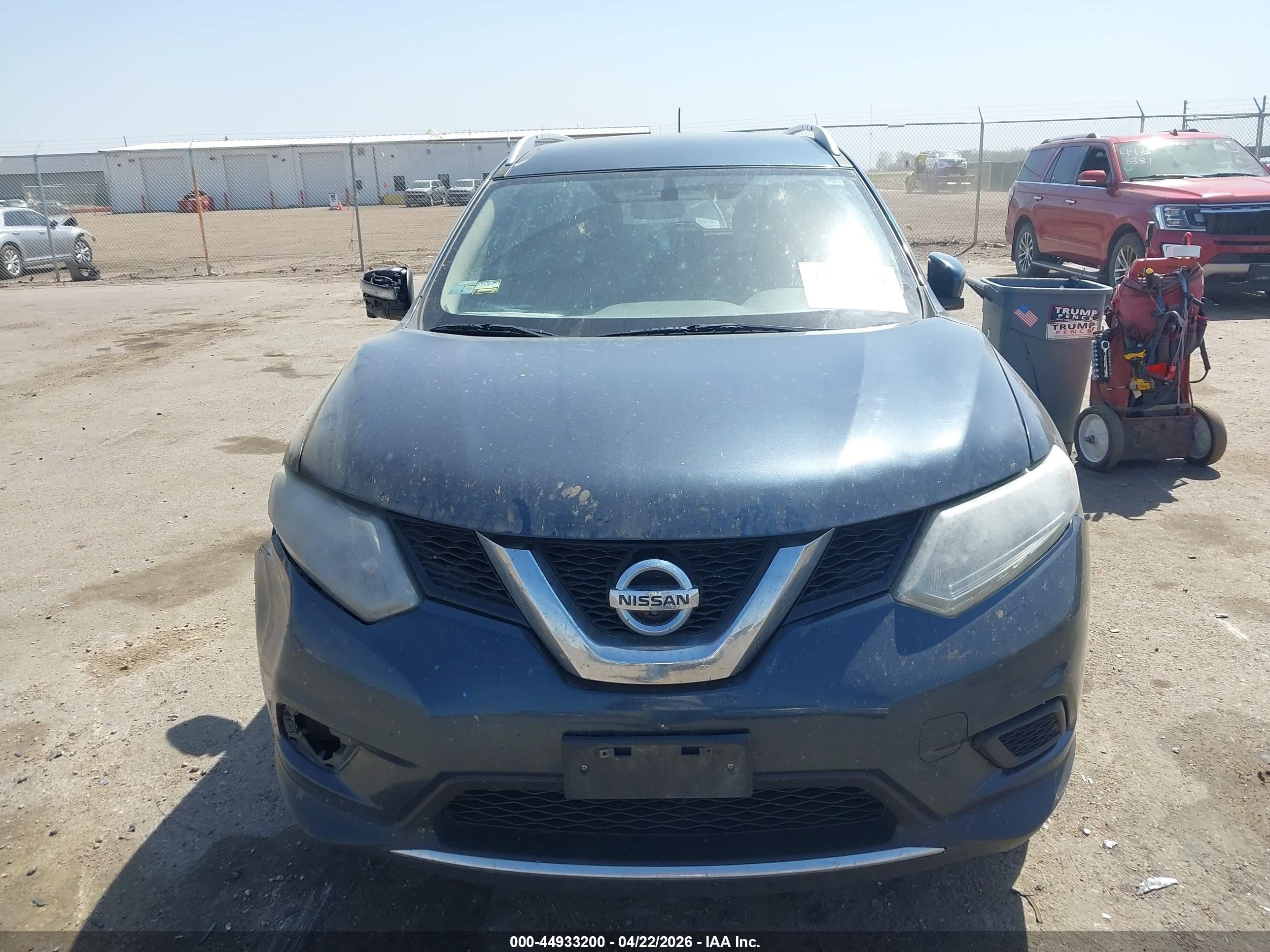 2015 Nissan Rogue Sv Blue vin: KNMAT2MV7FP563852
