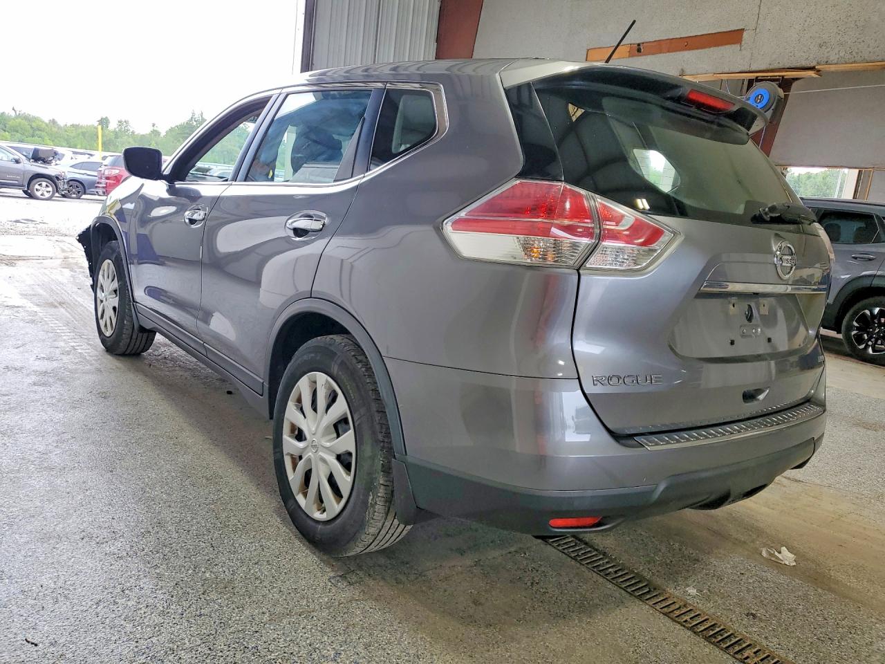 2015 Nissan Rogue S Gray vin: KNMAT2MV7FP566508