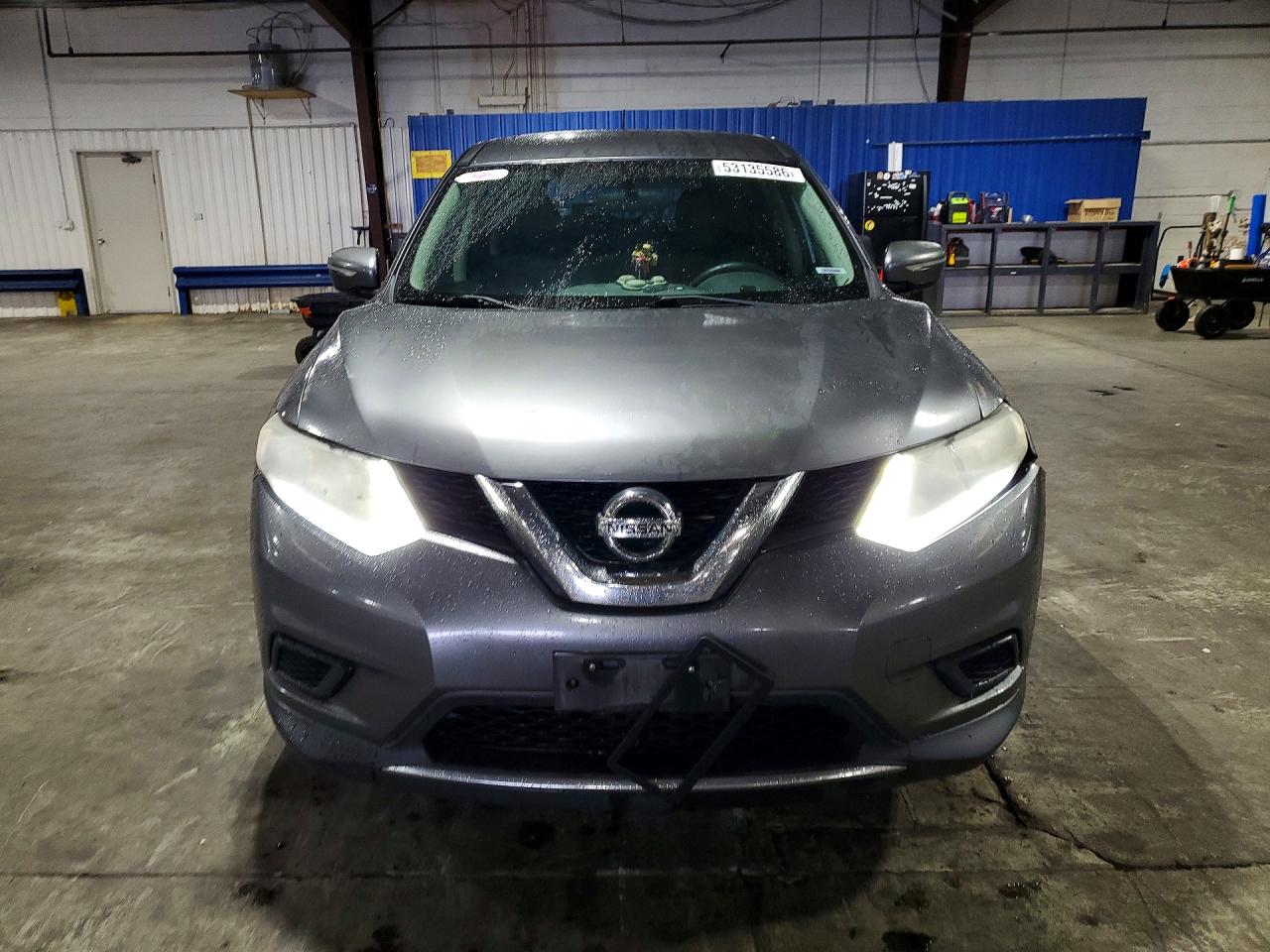 2015 Nissan Rogue S Серый vin: KNMAT2MV7FP576732