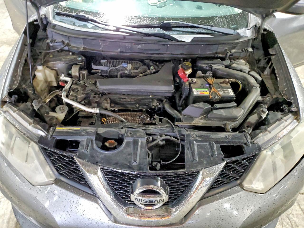 2015 Nissan Rogue S Серый vin: KNMAT2MV7FP576732