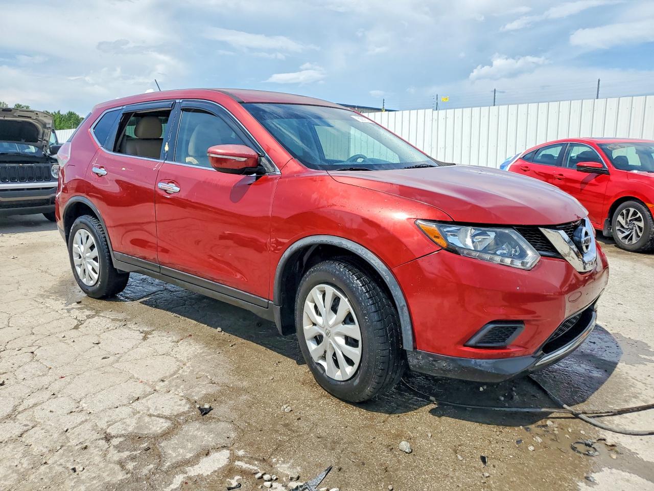 2015 Nissan Rogue S Red vin: KNMAT2MV7FP579260