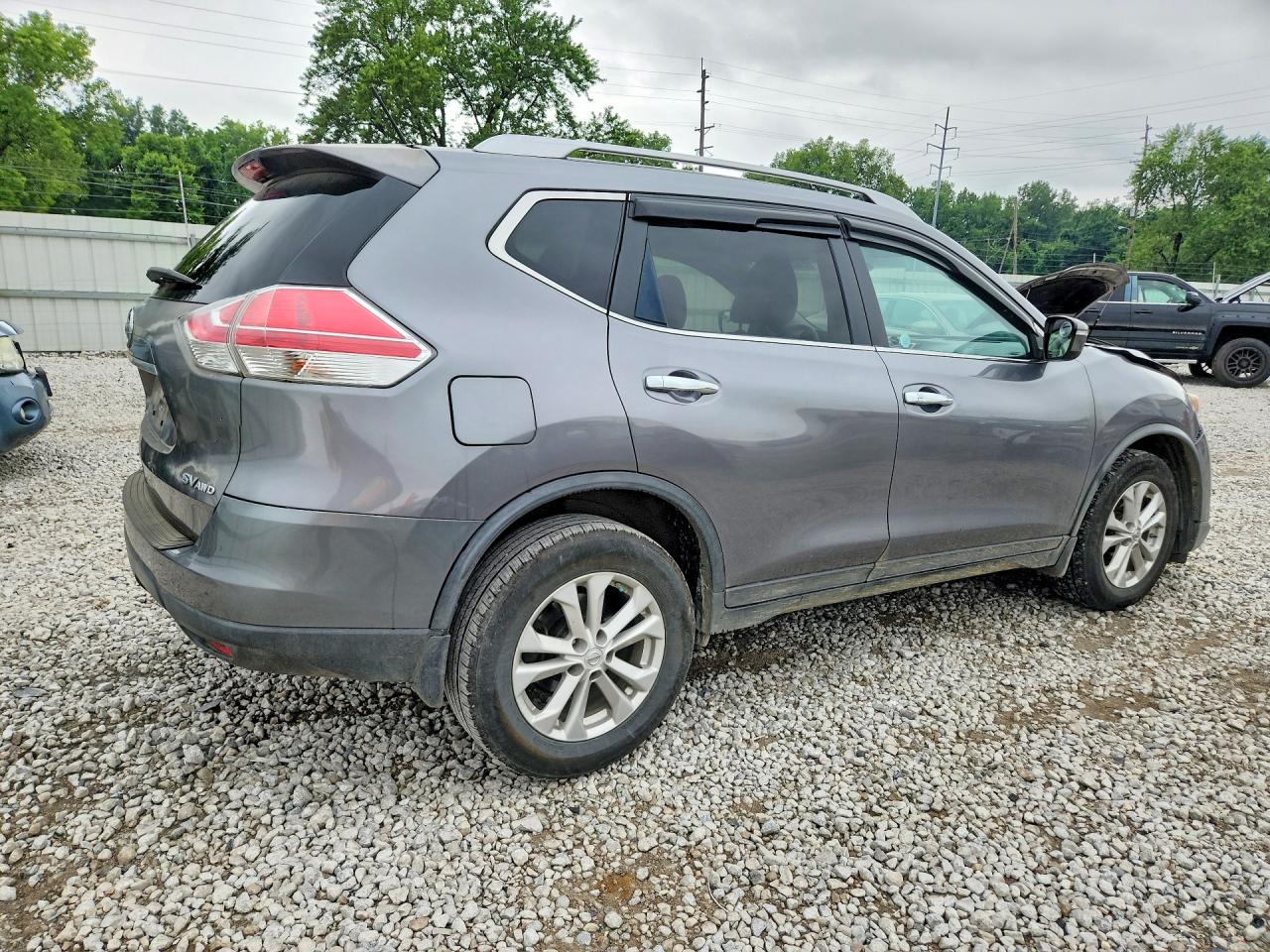 2015 Nissan Rogue Sv Серый vin: KNMAT2MV7FP584961