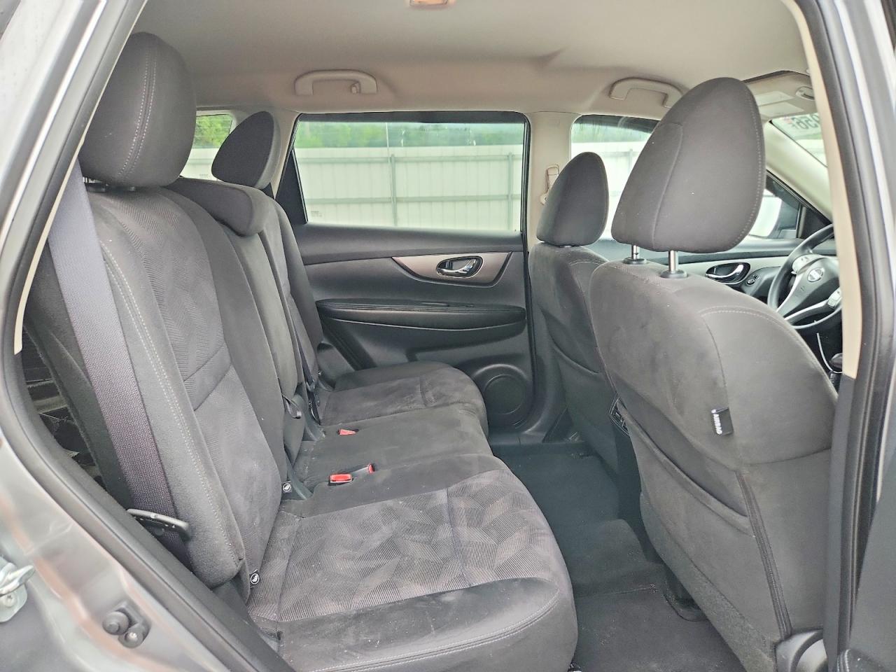 2015 Nissan Rogue Sv Серый vin: KNMAT2MV7FP584961