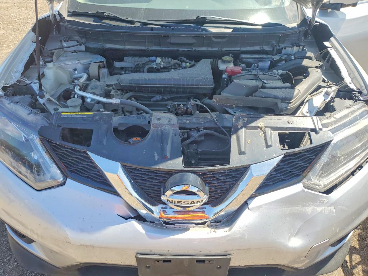 2016 Nissan Rogue Sv Silver vin: KNMAT2MV7GP629611