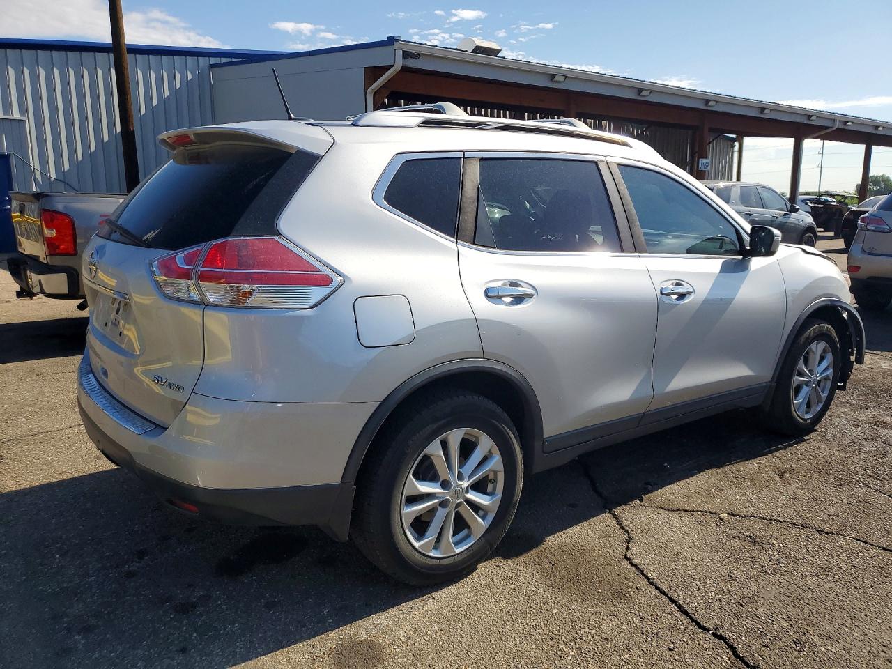 2016 Nissan Rogue Sv Silver vin: KNMAT2MV7GP644707