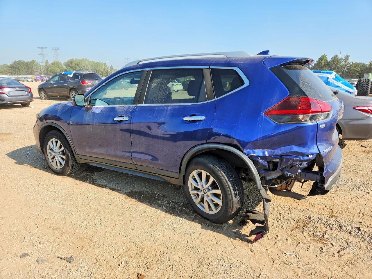2018 Nissan Rogue Sv Blue vin: KNMAT2MV7JP609897