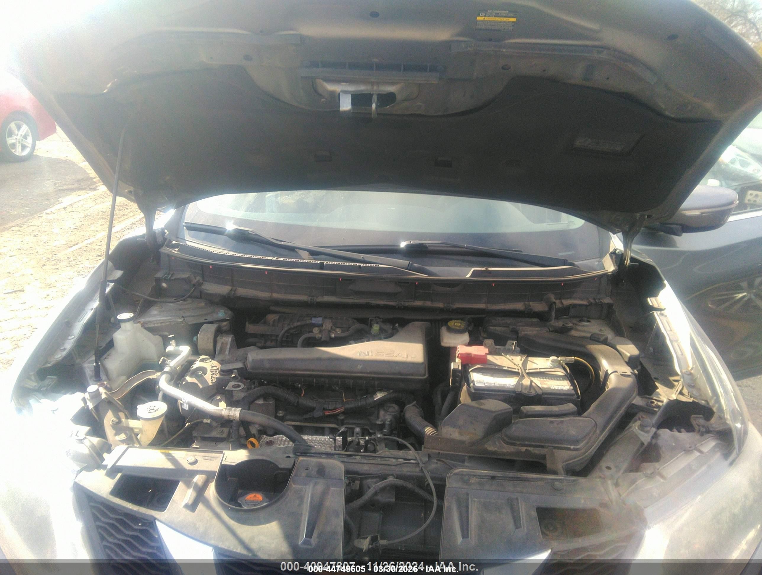 2015 Nissan Rogue S Серый vin: KNMAT2MV8FP509878