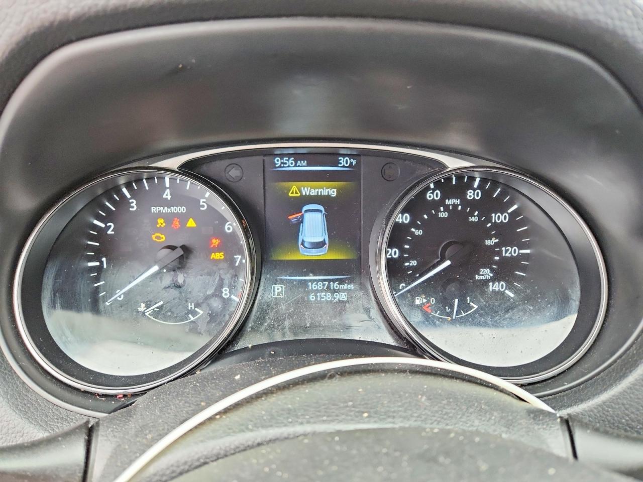 2015 Nissan Rogue S Silver vin: KNMAT2MV8FP525577