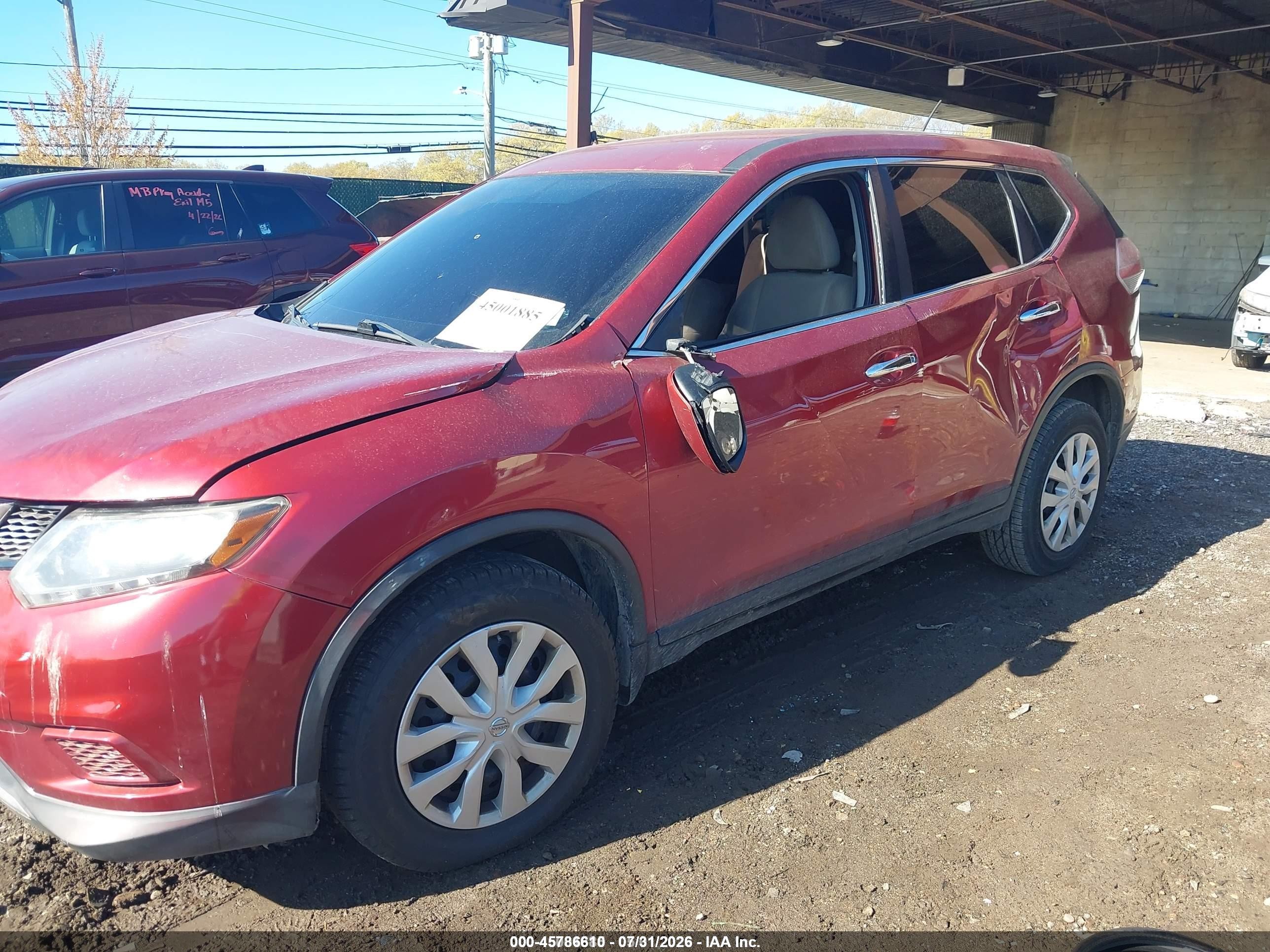 2015 Nissan Rogue S Maroon vin: KNMAT2MV8FP527295