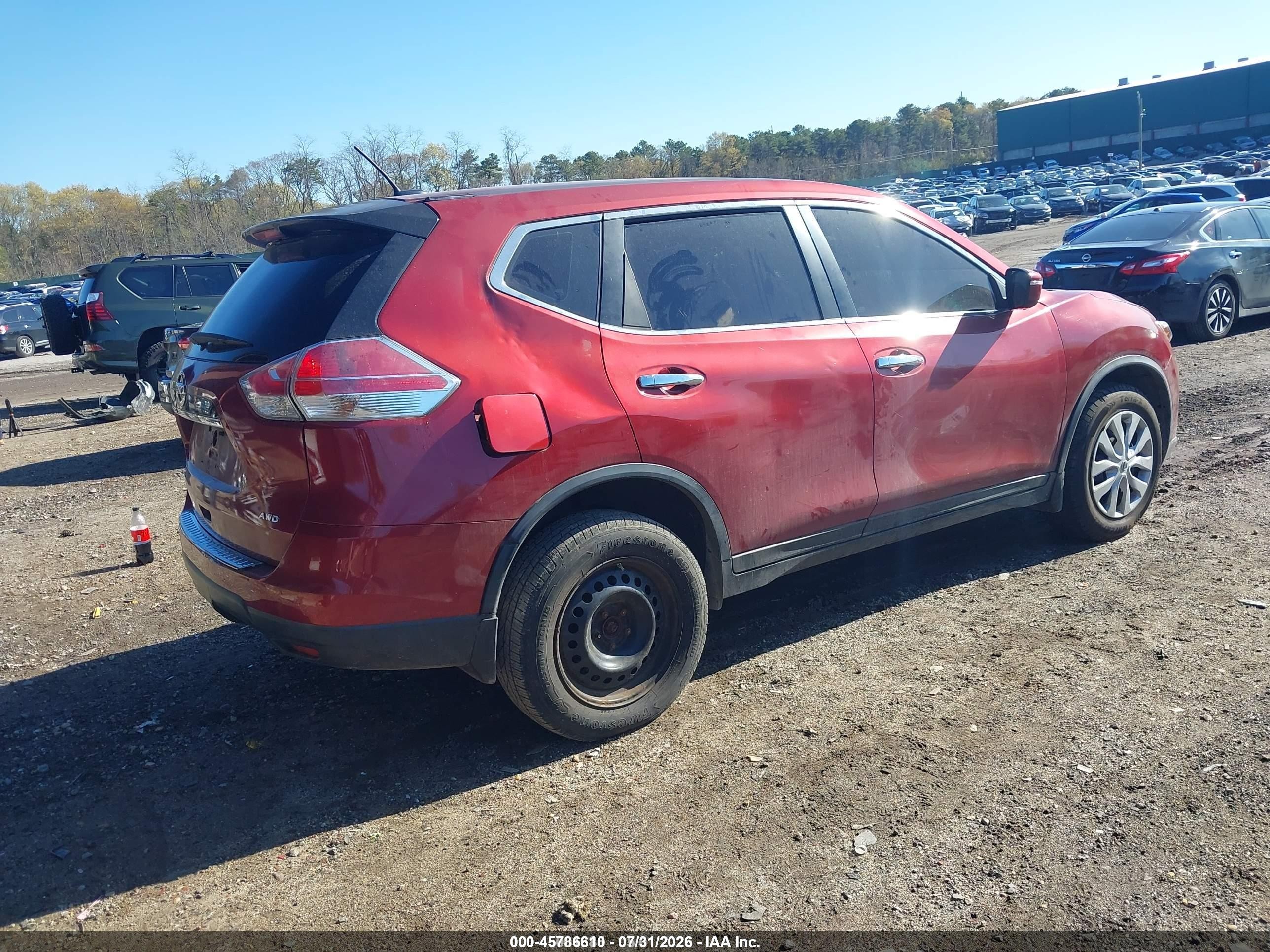 2015 Nissan Rogue S Maroon vin: KNMAT2MV8FP527295