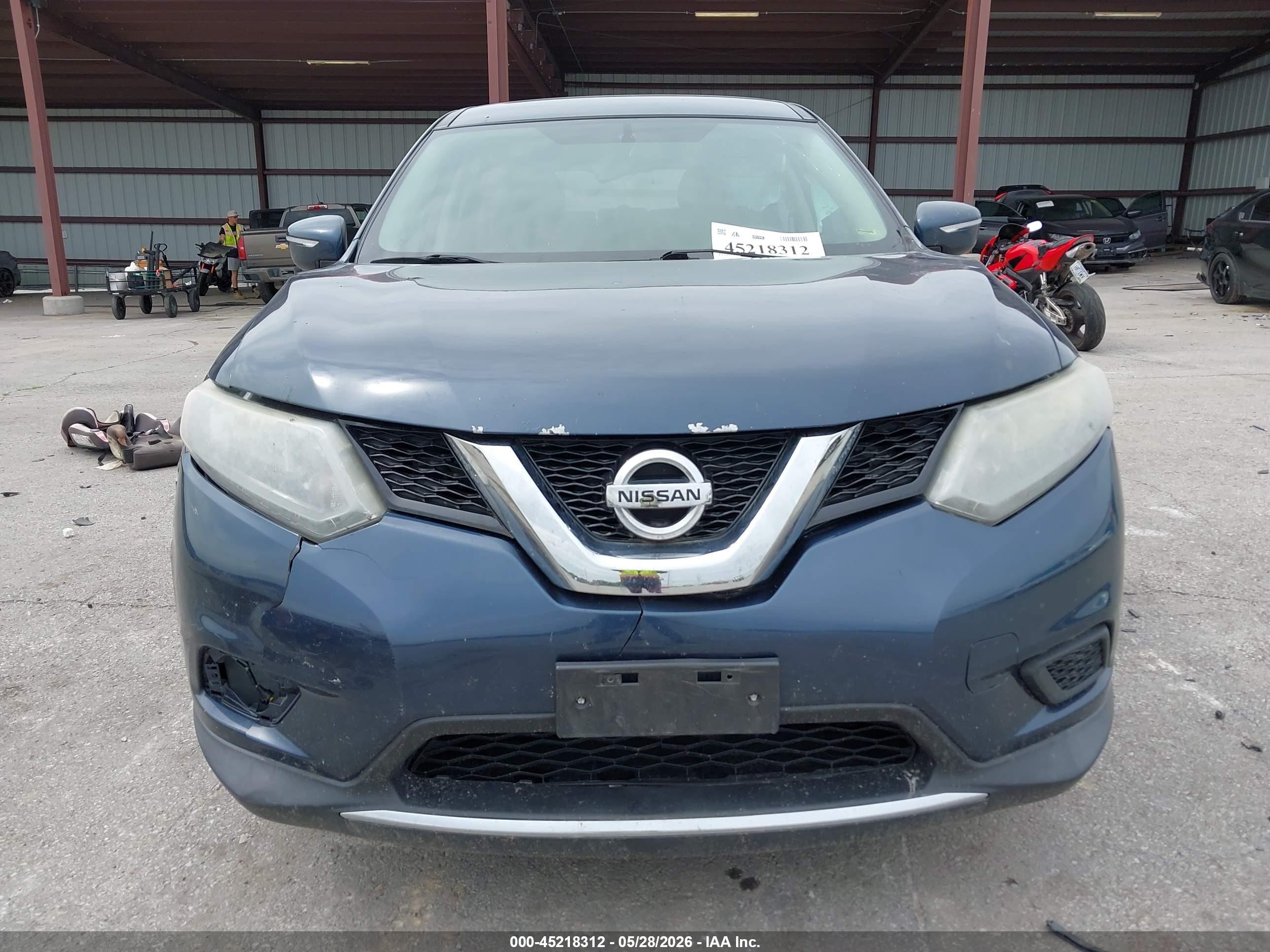 2015 Nissan Rogue S Blue vin: KNMAT2MV8FP539964