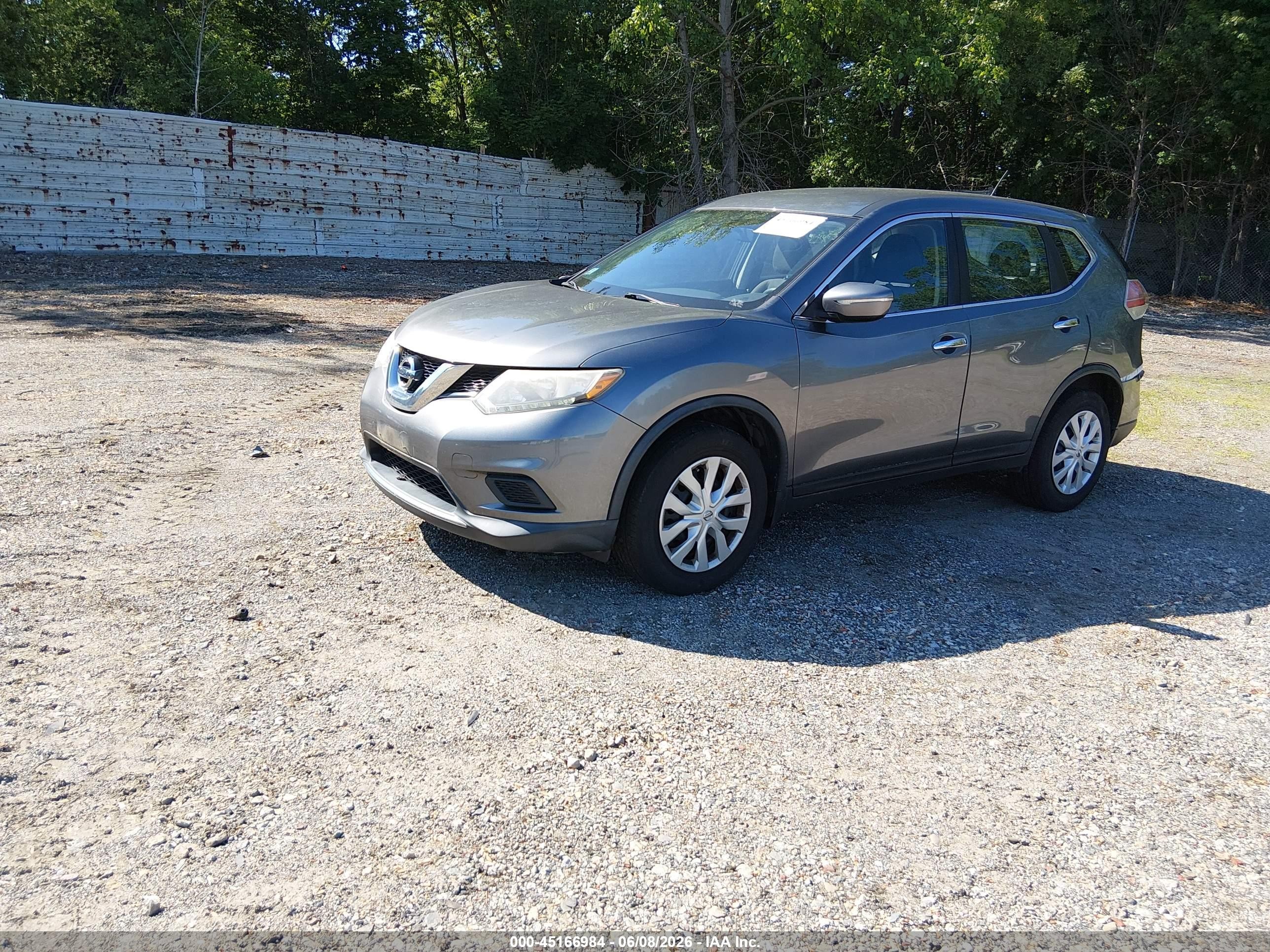 2015 Nissan Rogue S Gray vin: KNMAT2MV8FP541004
