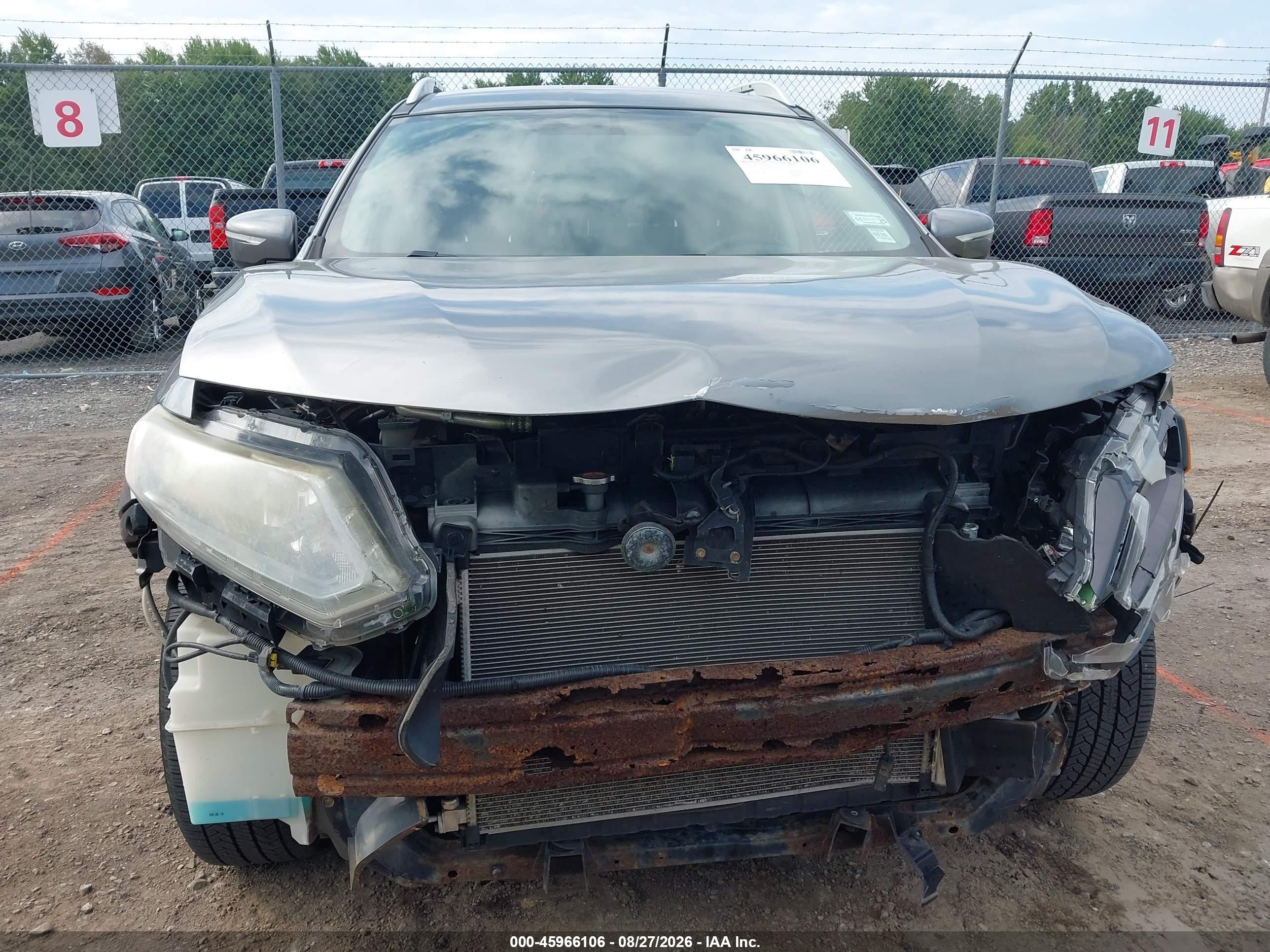 2015 Nissan Rogue Sv Серый vin: KNMAT2MV8FP546218