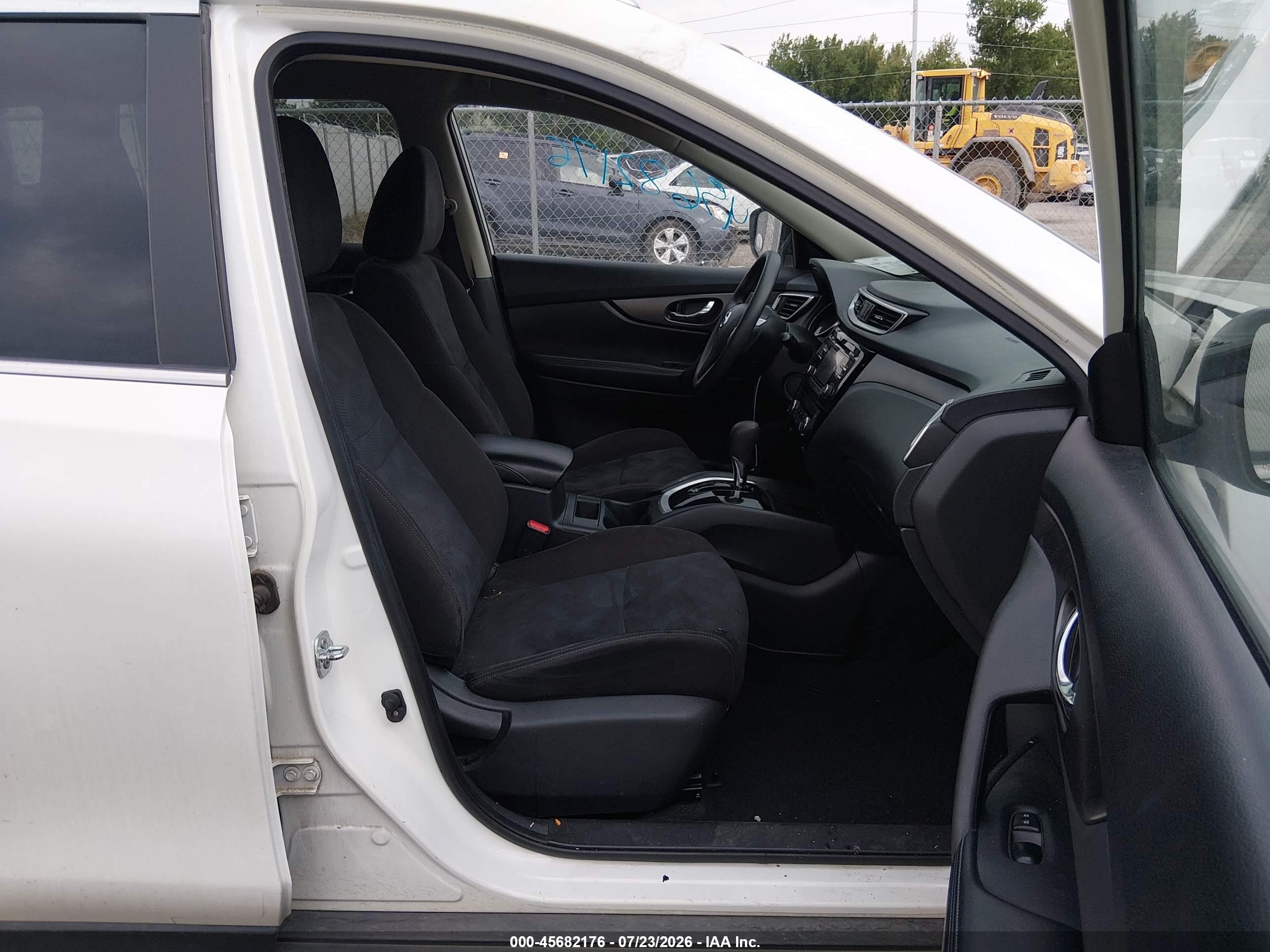 2015 Nissan Rogue Sv White vin: KNMAT2MV8FP552553