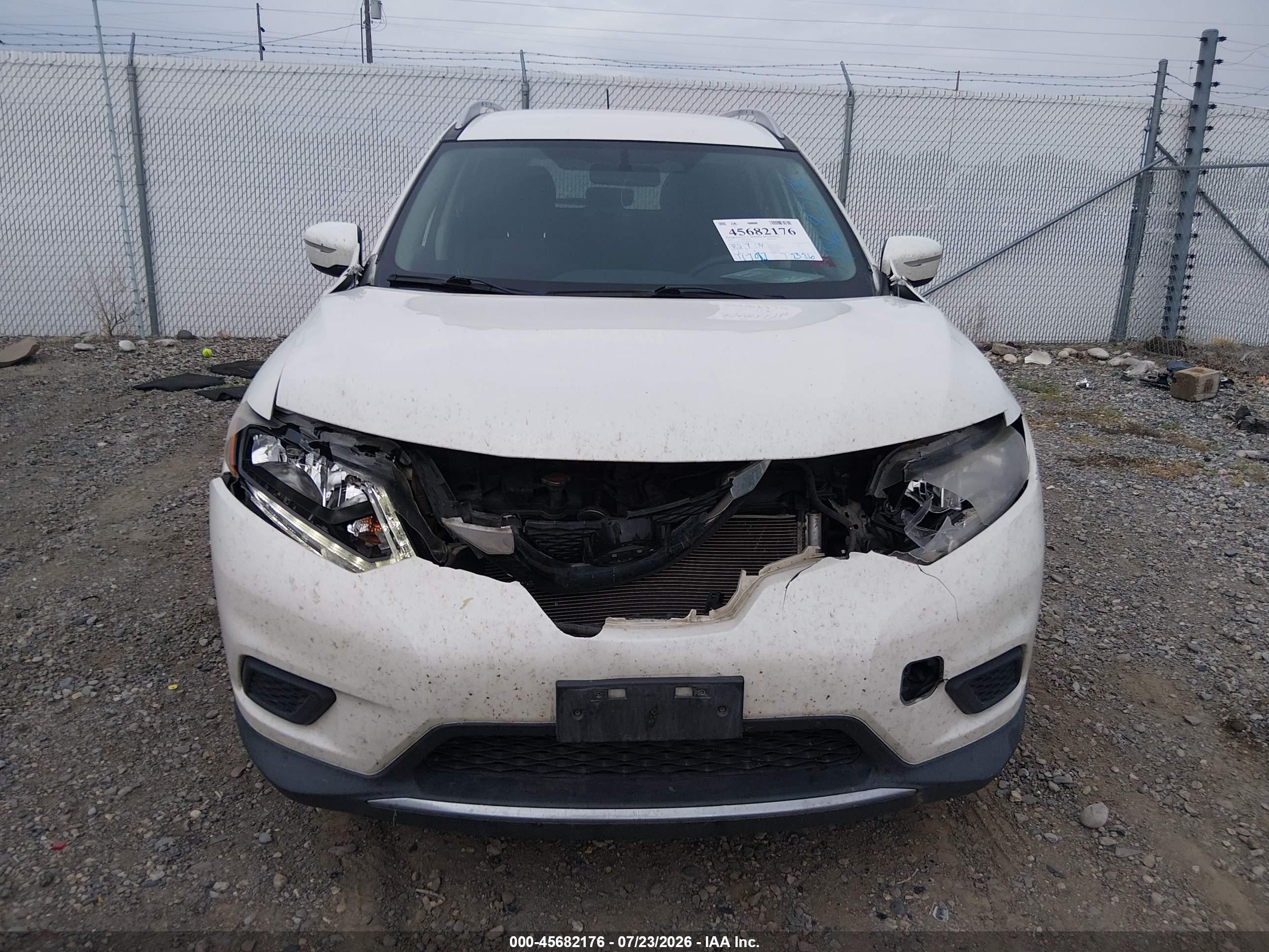 2015 Nissan Rogue Sv White vin: KNMAT2MV8FP552553
