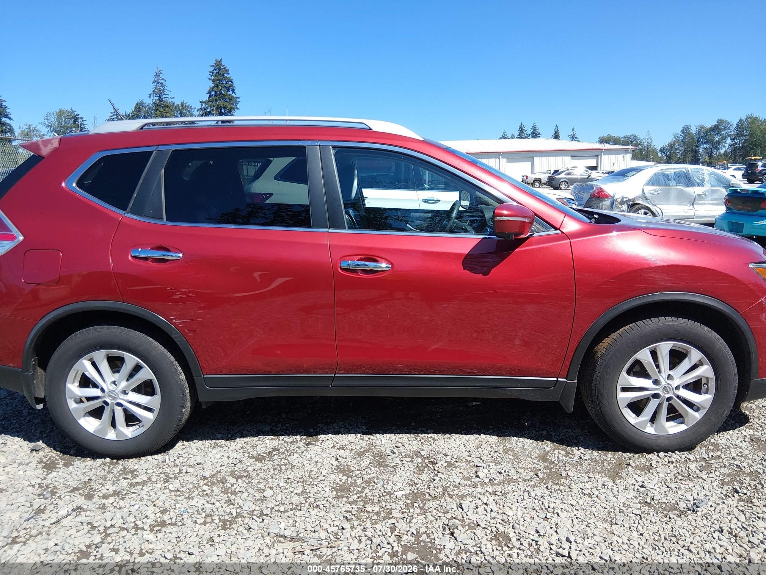 2015 Nissan Rogue Sv Red vin: KNMAT2MV8FP552956