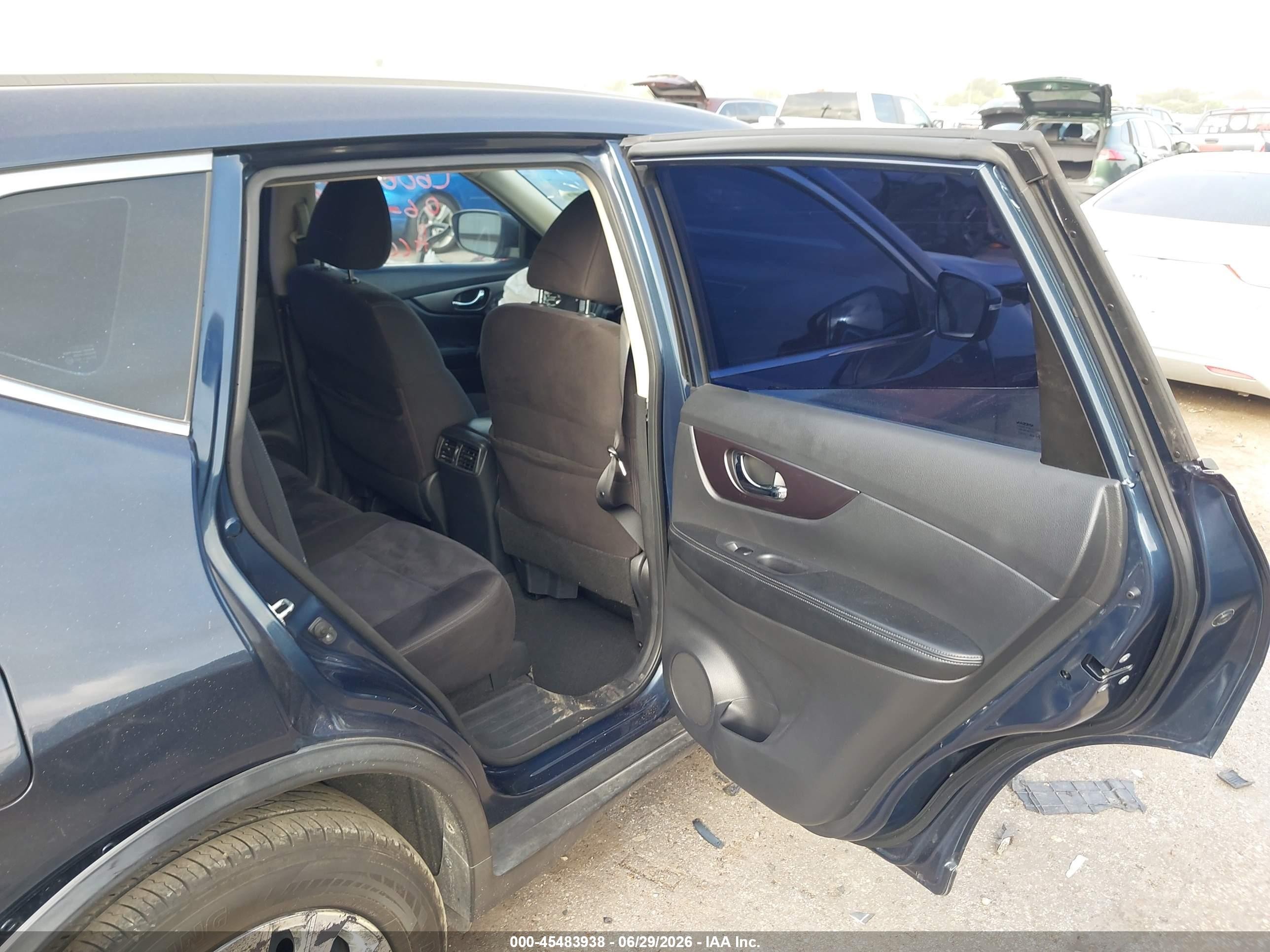 2015 Nissan Rogue S/sl/sv Blue vin: KNMAT2MV8FP553086