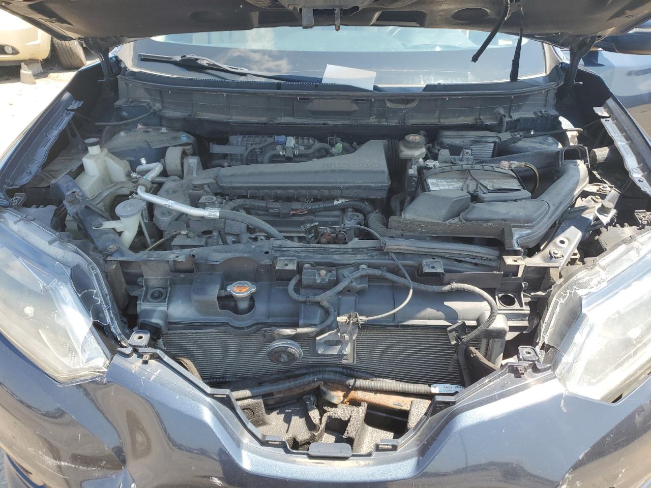 2015 Nissan Rogue S Blue vin: KNMAT2MV8FP563293