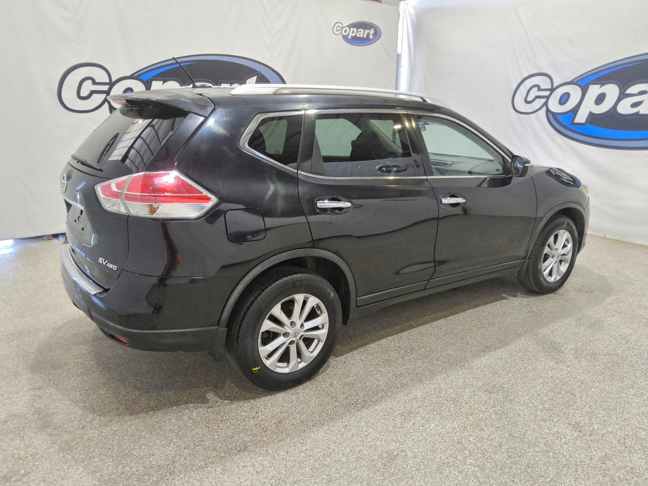 2015 Nissan Rogue Sv Черный vin: KNMAT2MV8FP568400