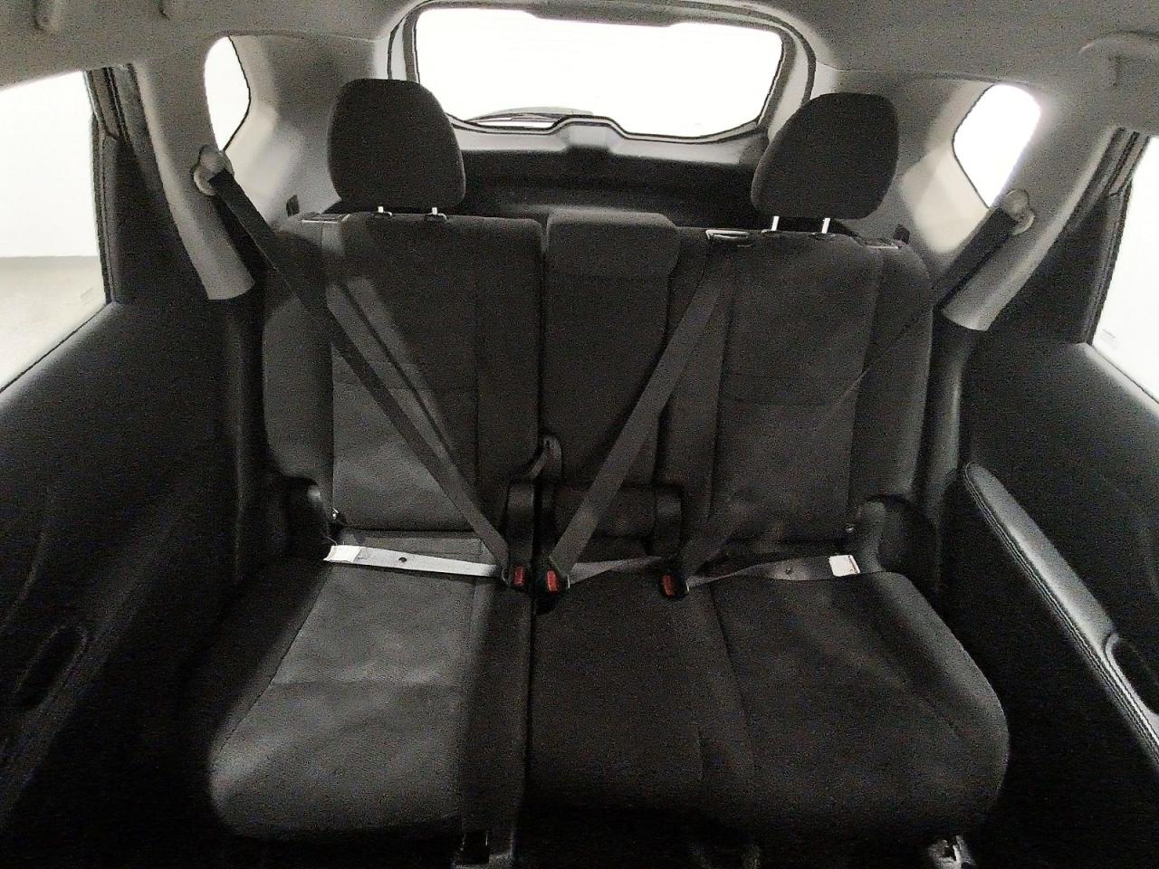 2015 Nissan Rogue Sv Черный vin: KNMAT2MV8FP568400