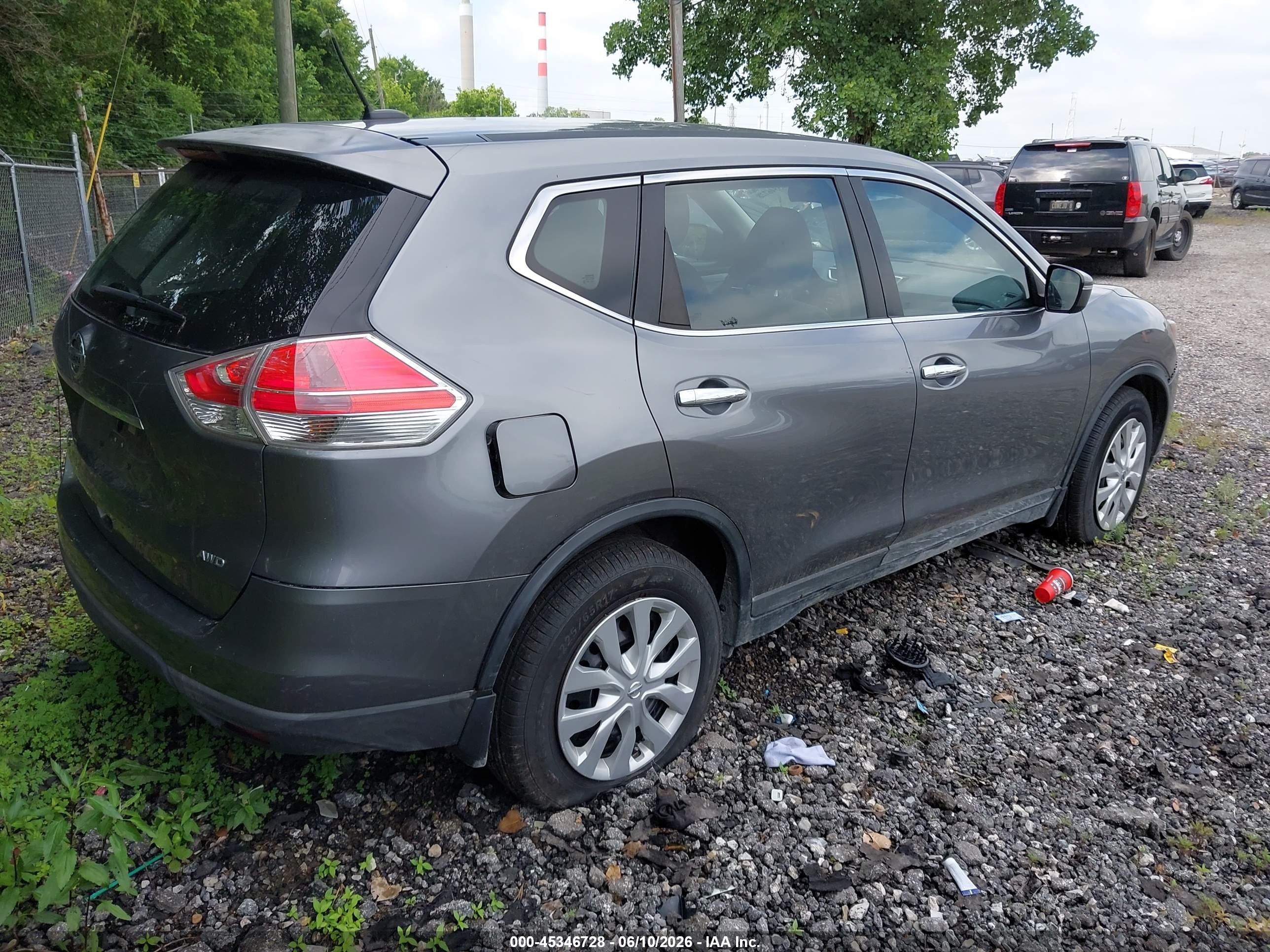 2015 Nissan Rogue S Gray vin: KNMAT2MV8FP590865
