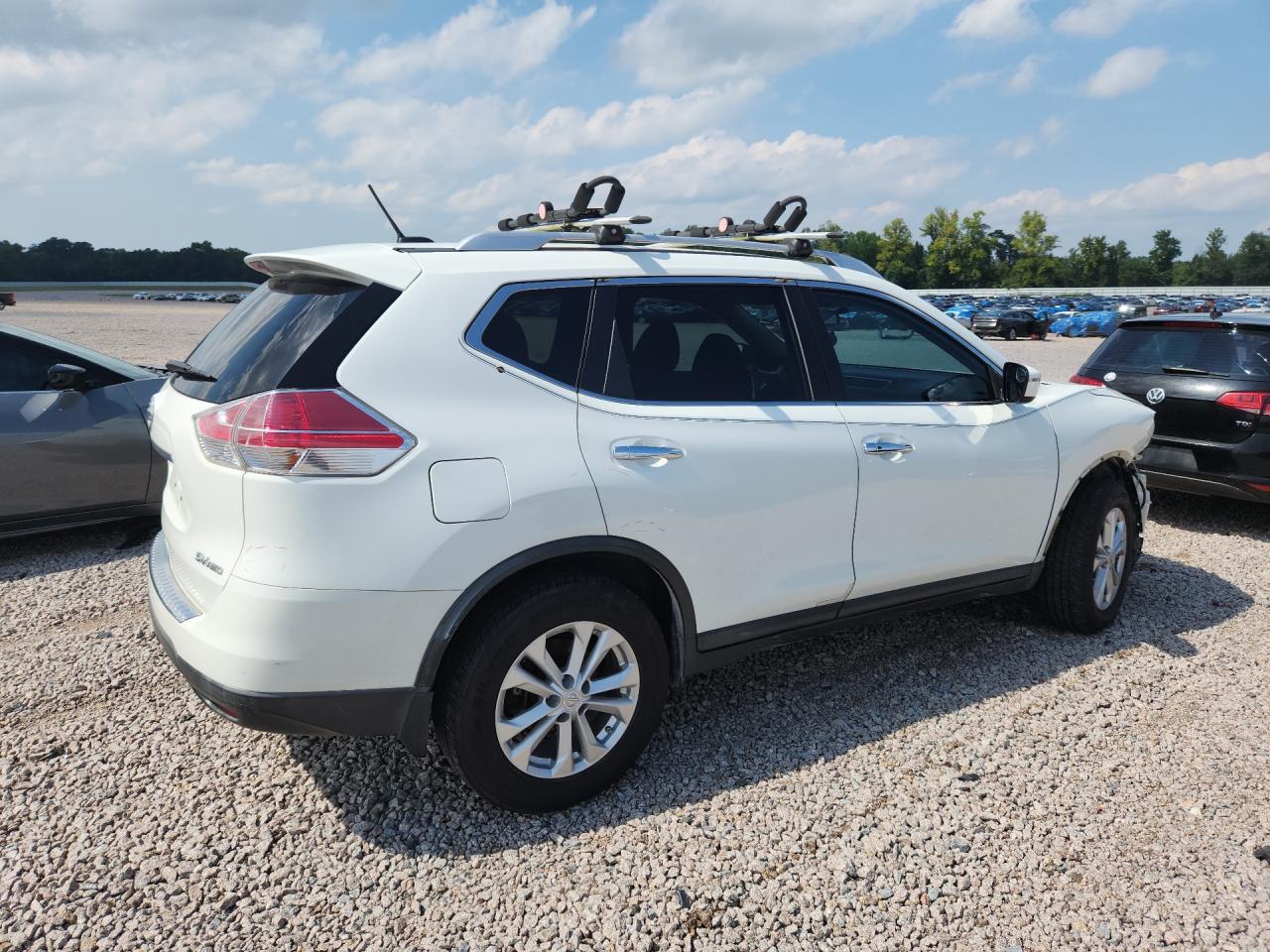 2016 Nissan Rogue Sv White vin: KNMAT2MV8GP601266